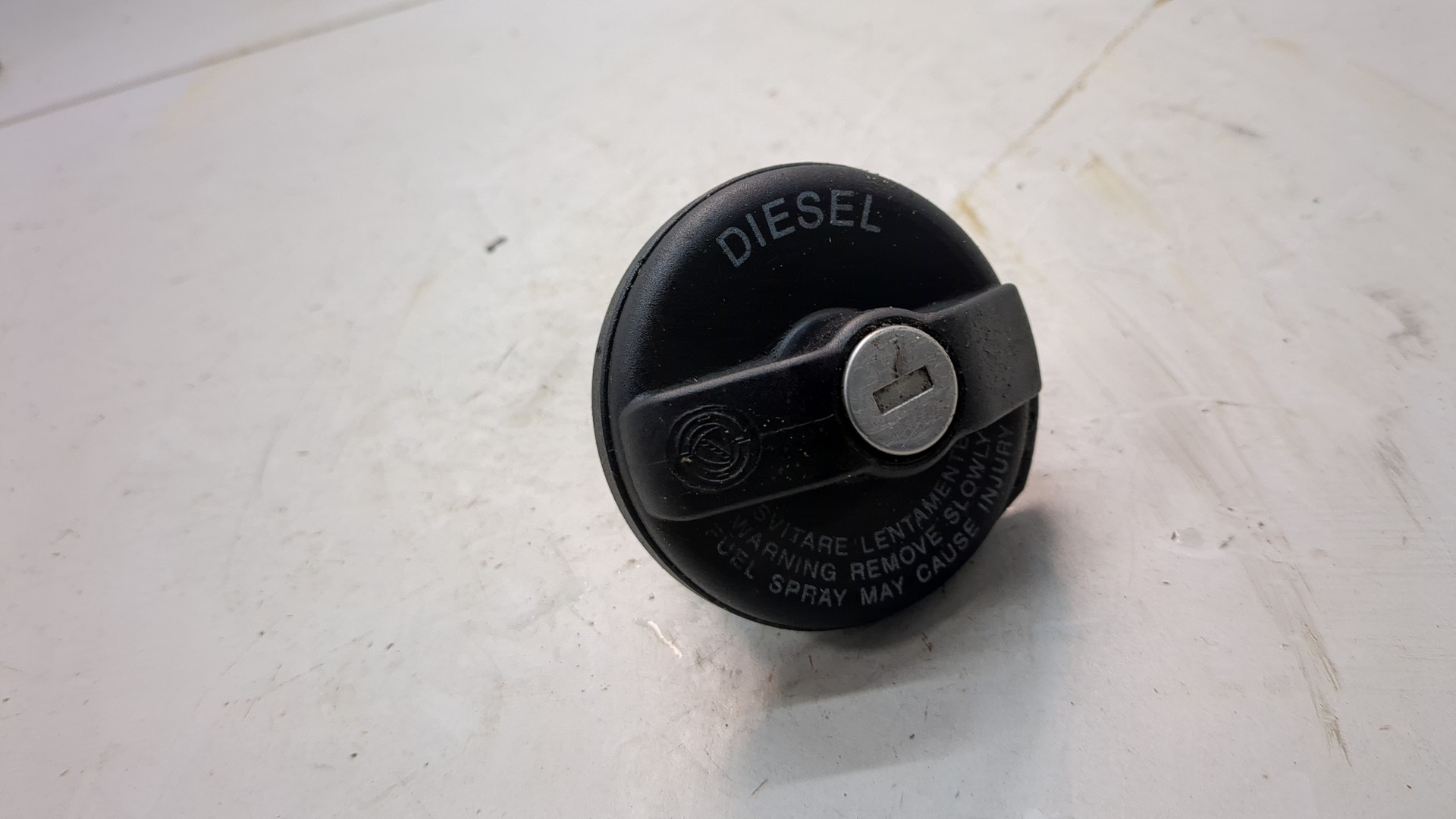 Крышка бензобака