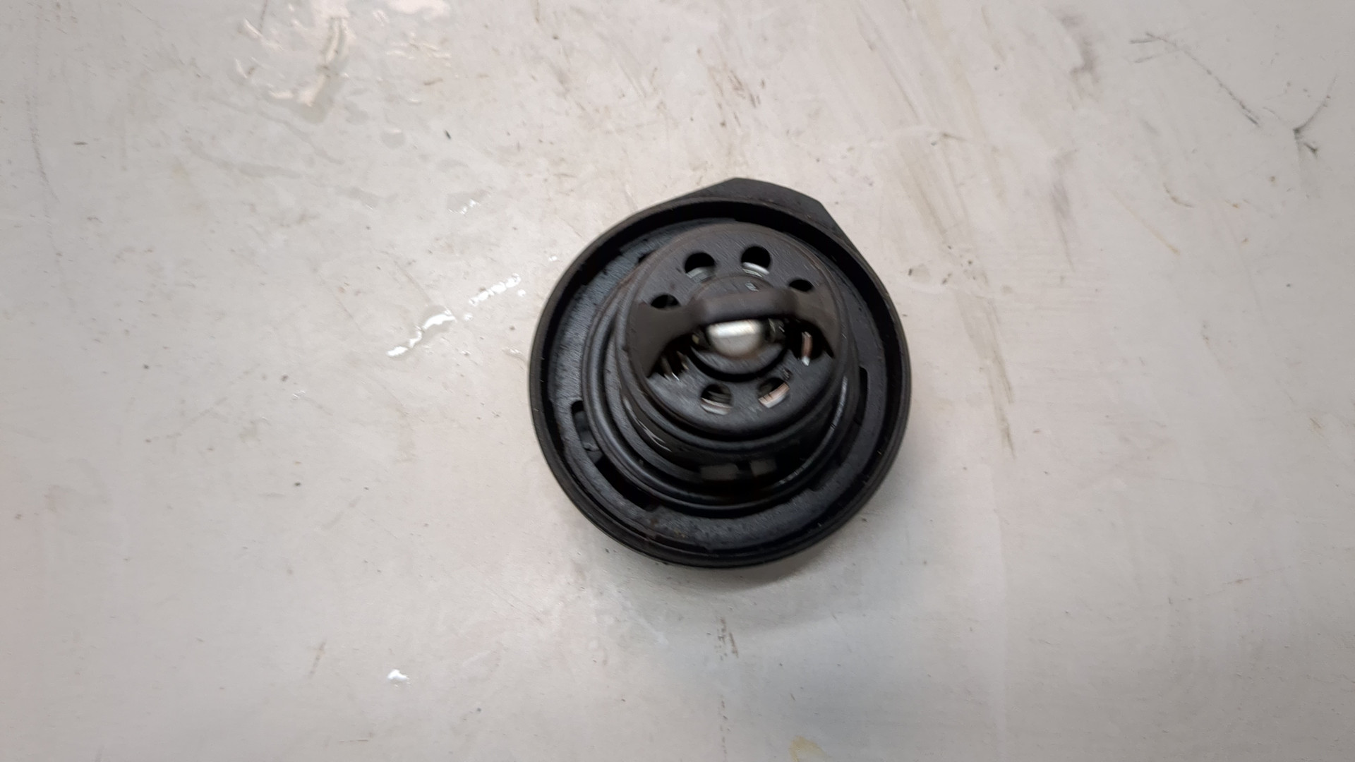 Крышка бензобака