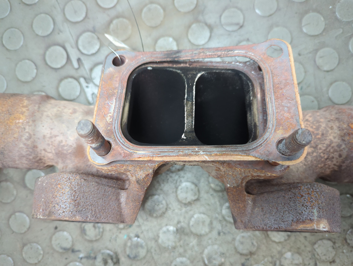 Коллектор выпускной