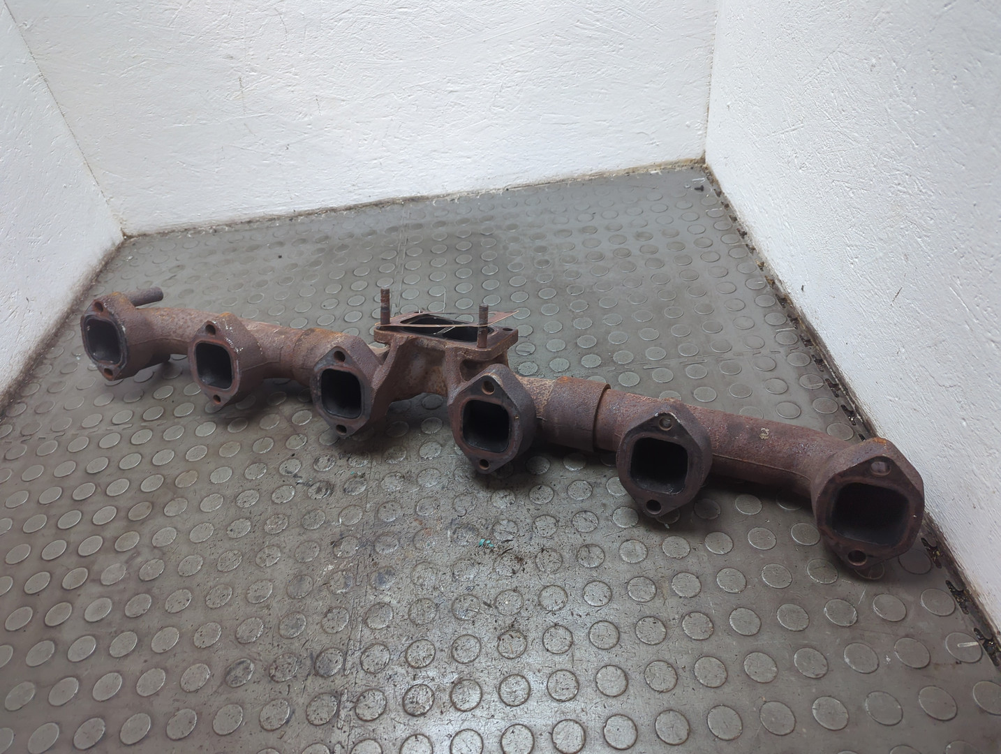 Коллектор выпускной