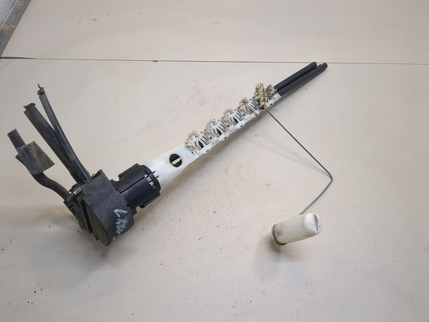 Датчик уровня топлива