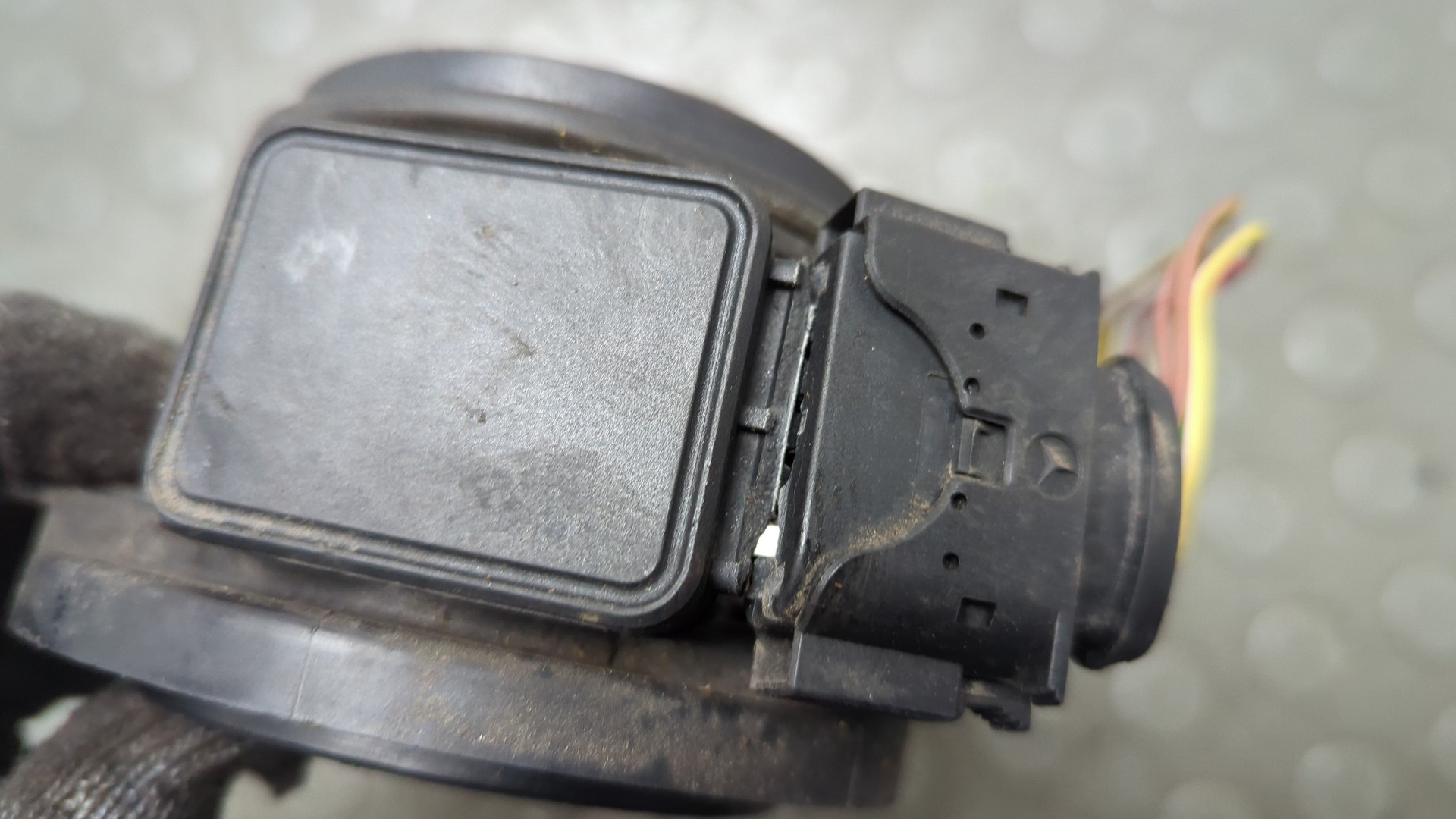 Расходомер воздуха (ДМРВ)