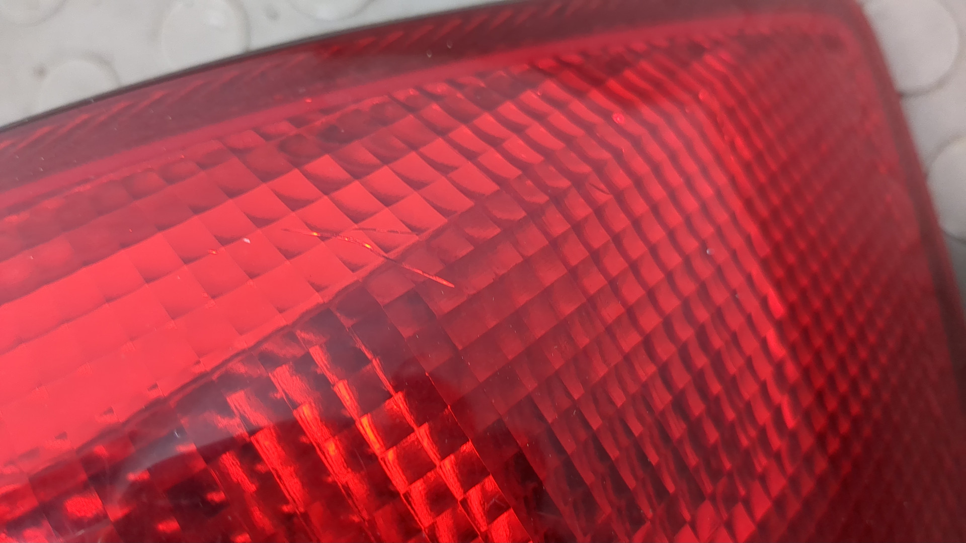 Фонарь задний правый