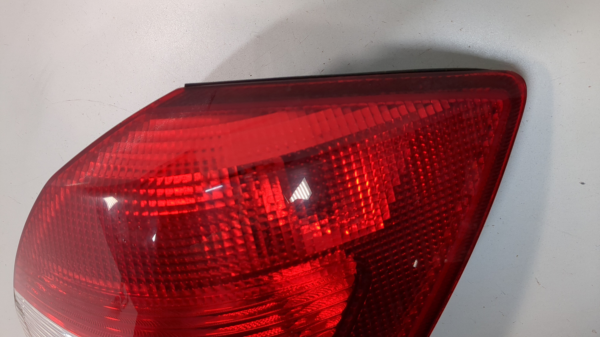 Фонарь задний правый