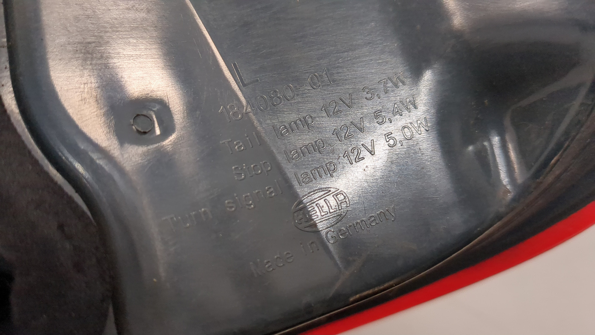 Фонарь задний левый