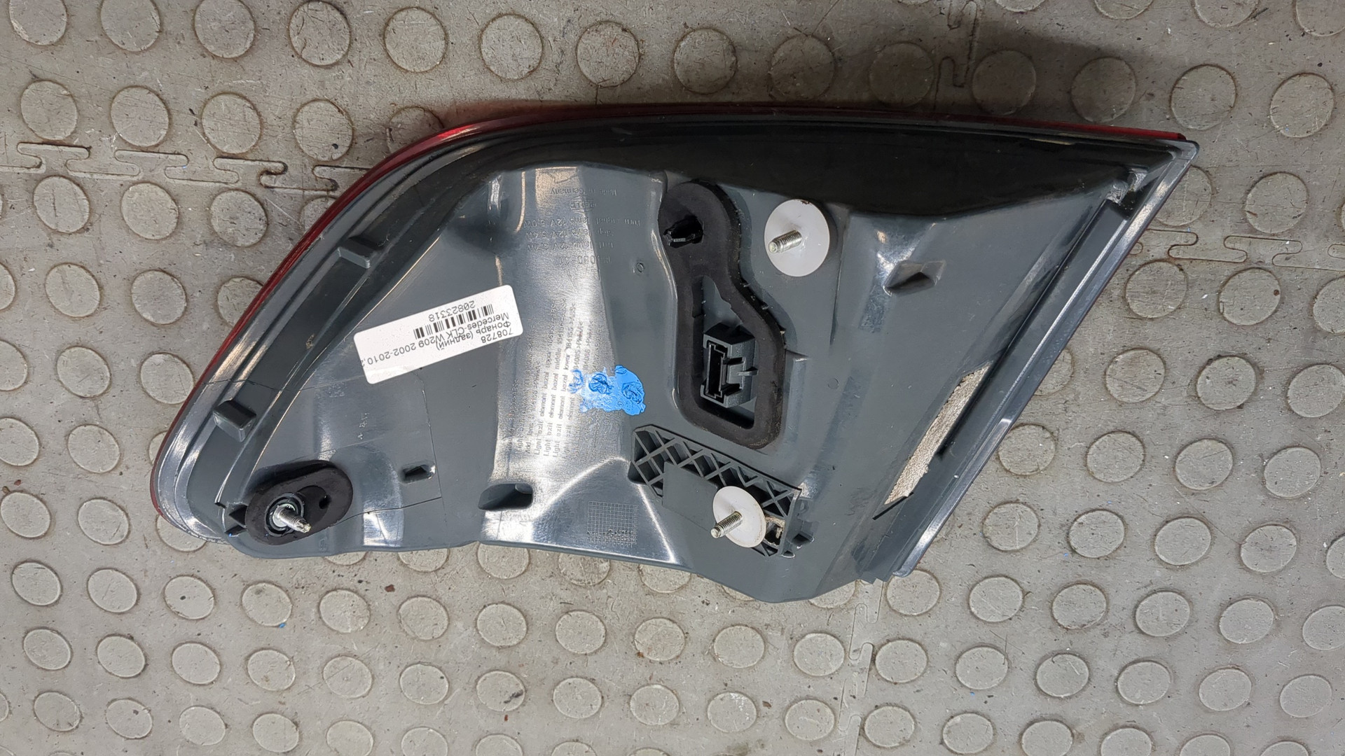 Фонарь задний левый