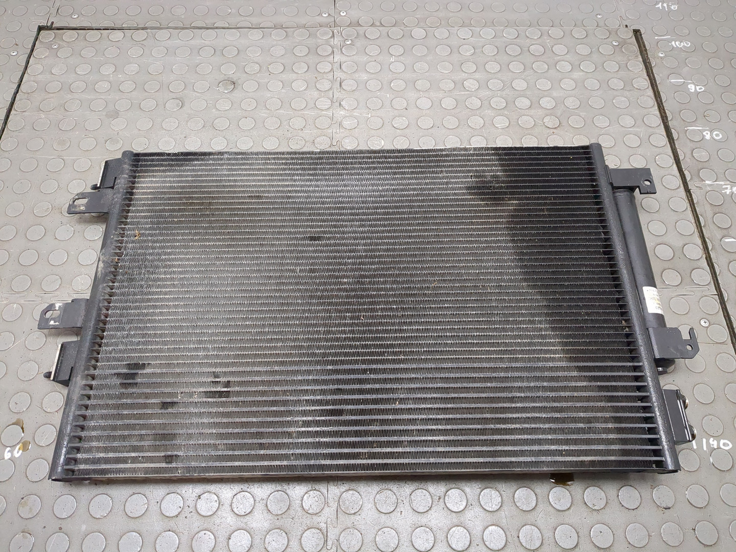 Радиатор кондиционера / конденсер