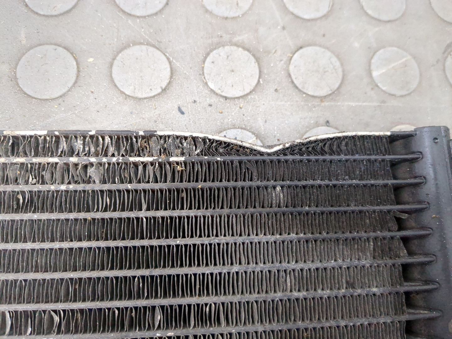 Радиатор кондиционера / конденсер