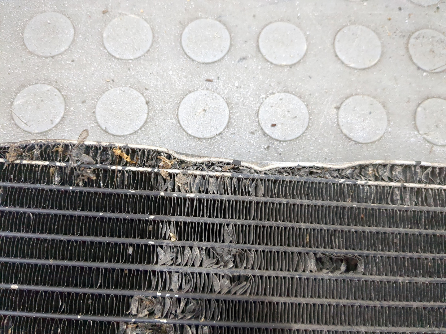 Радиатор кондиционера / конденсер