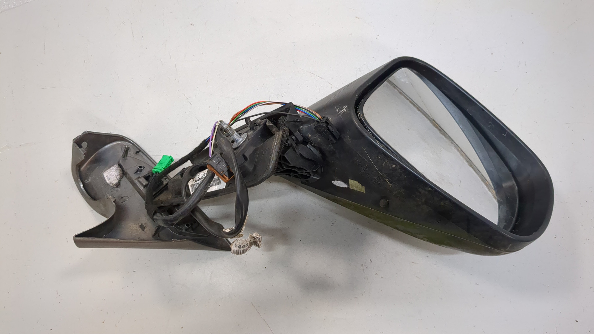 Зеркало правое электрическое