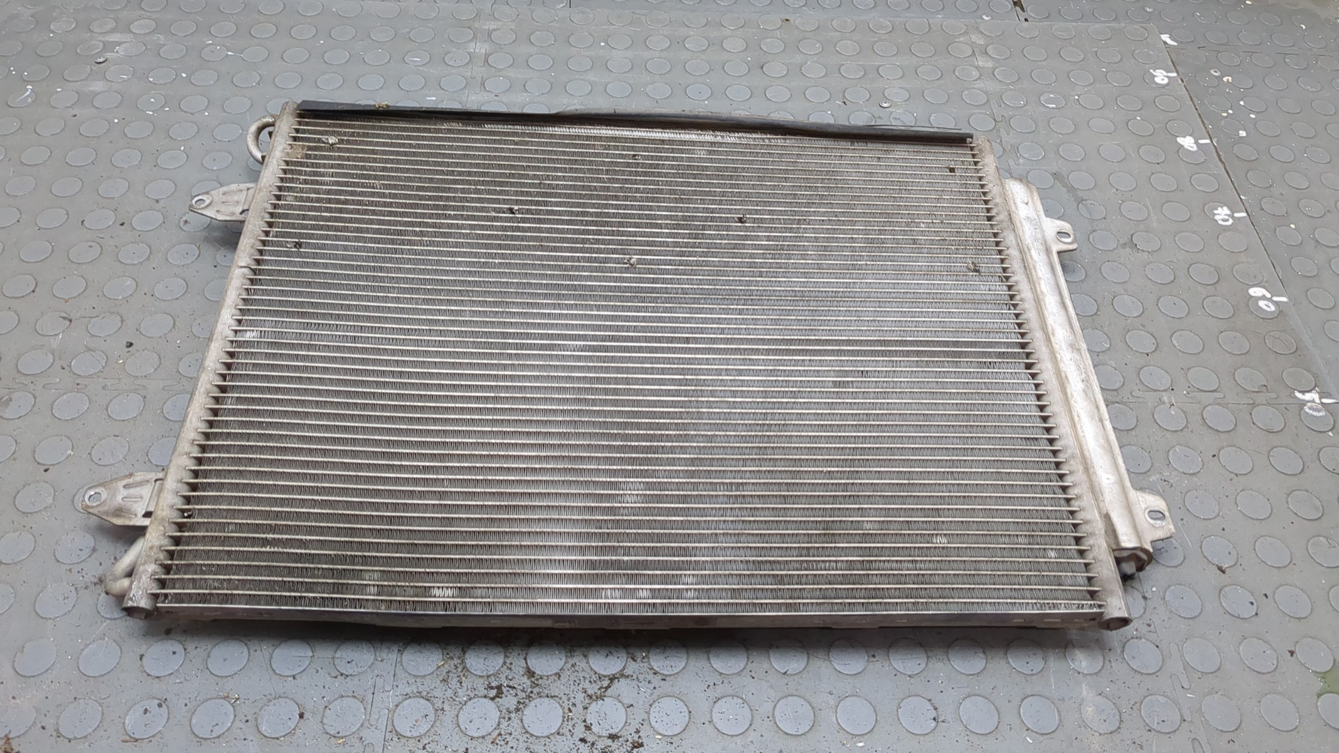 Радиатор кондиционера / конденсер