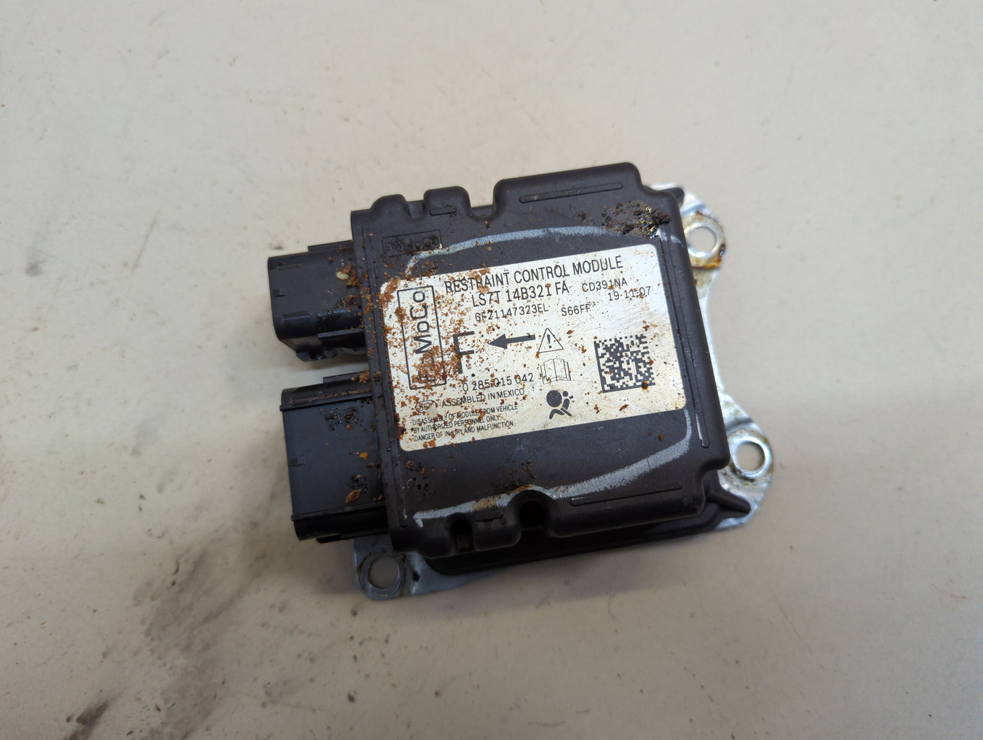 Блок управления подушек безопасности (AIR BAG)