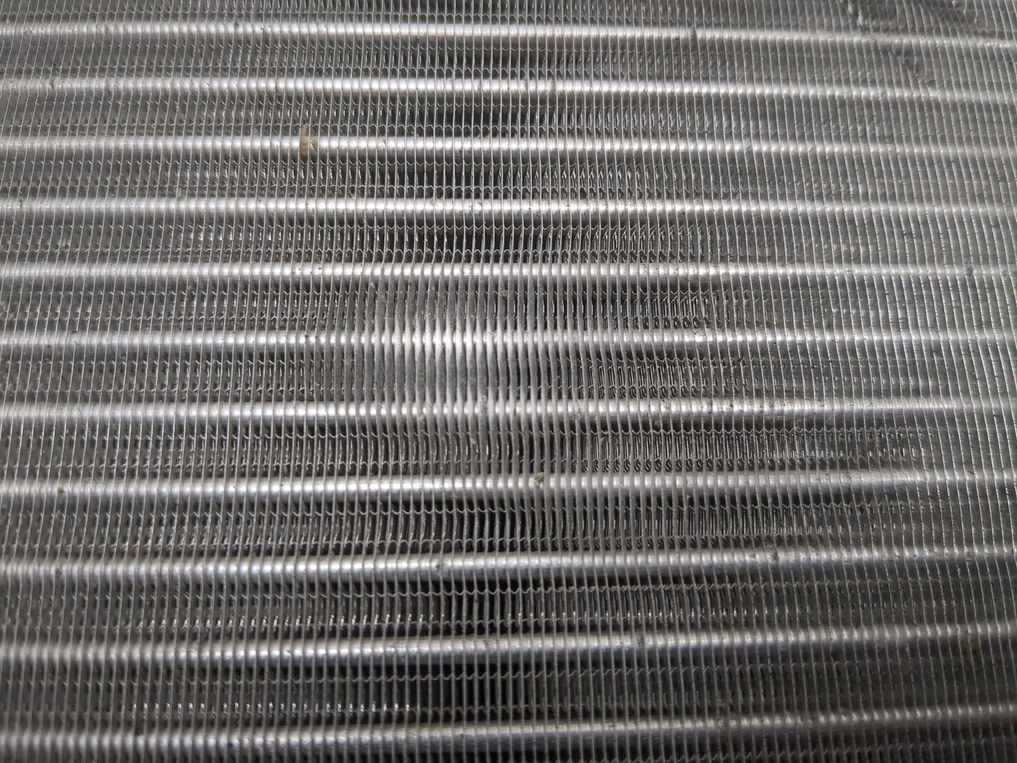 Радиатор охлаждения двигателя основной