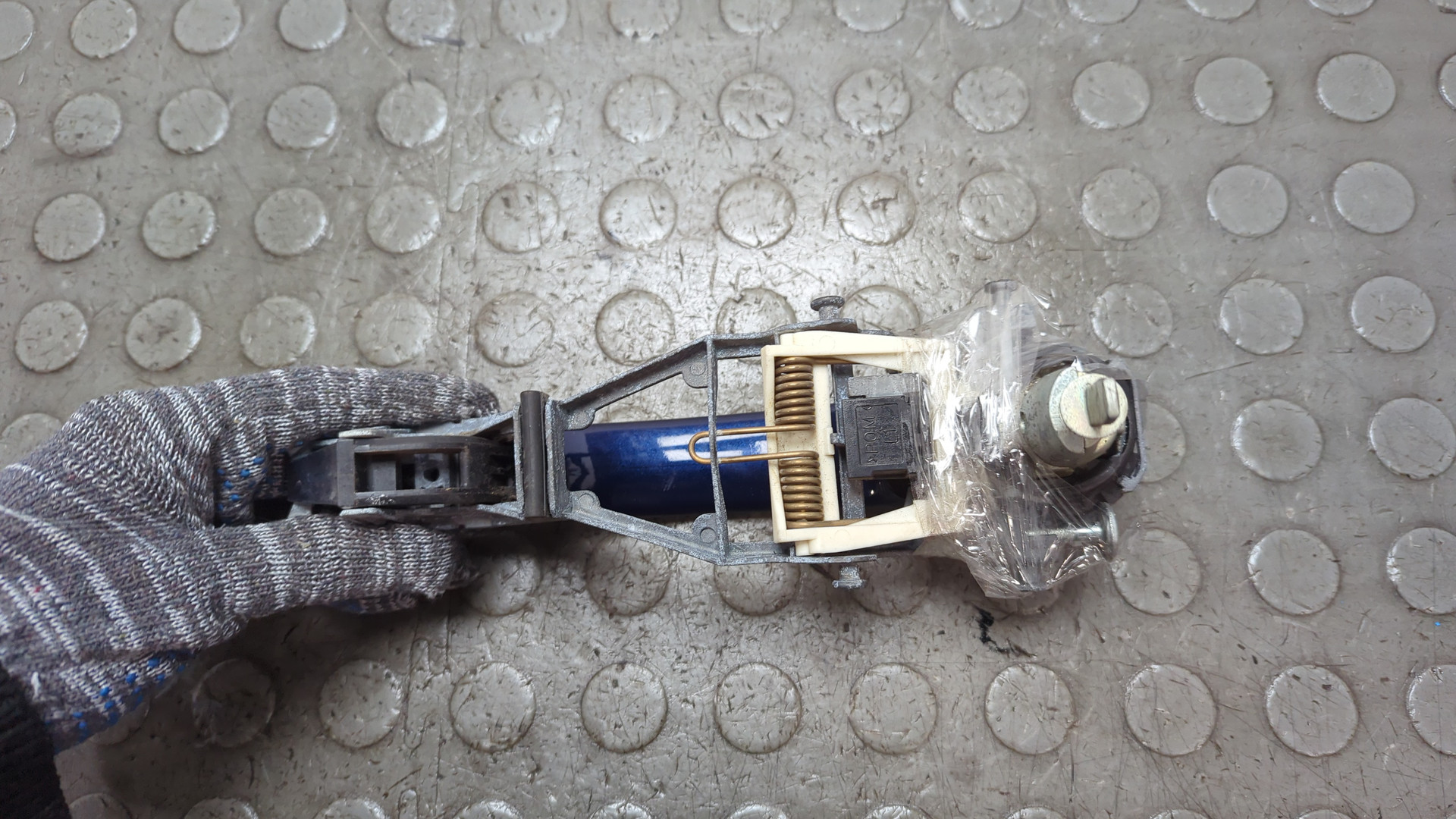 Ручка двери наружная