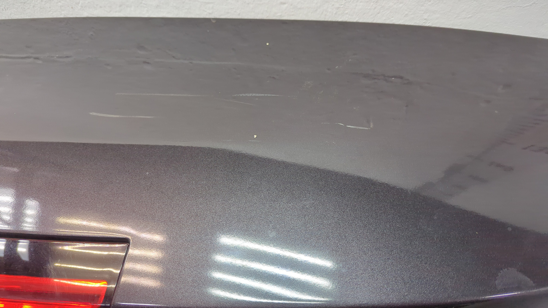 Дверь багажника