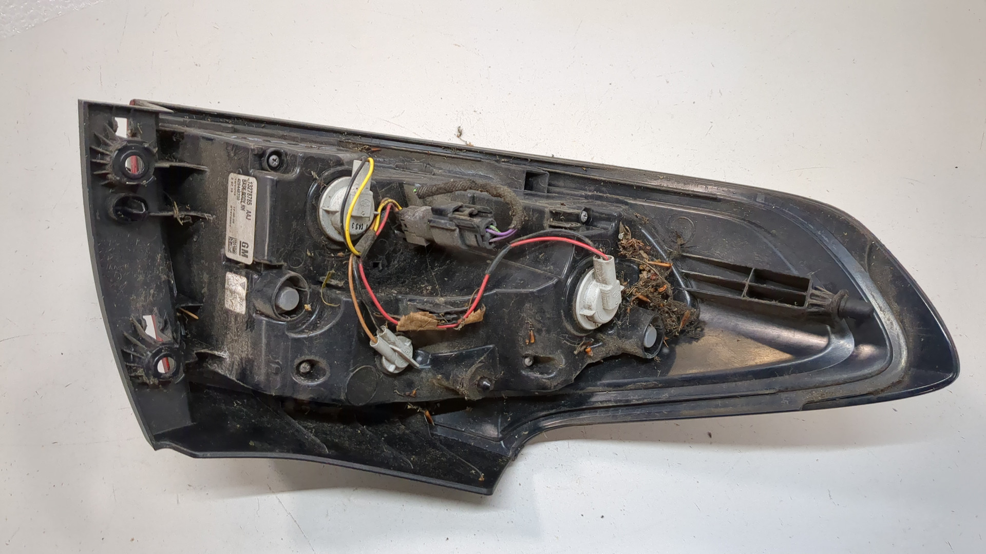 Фонарь задний правый