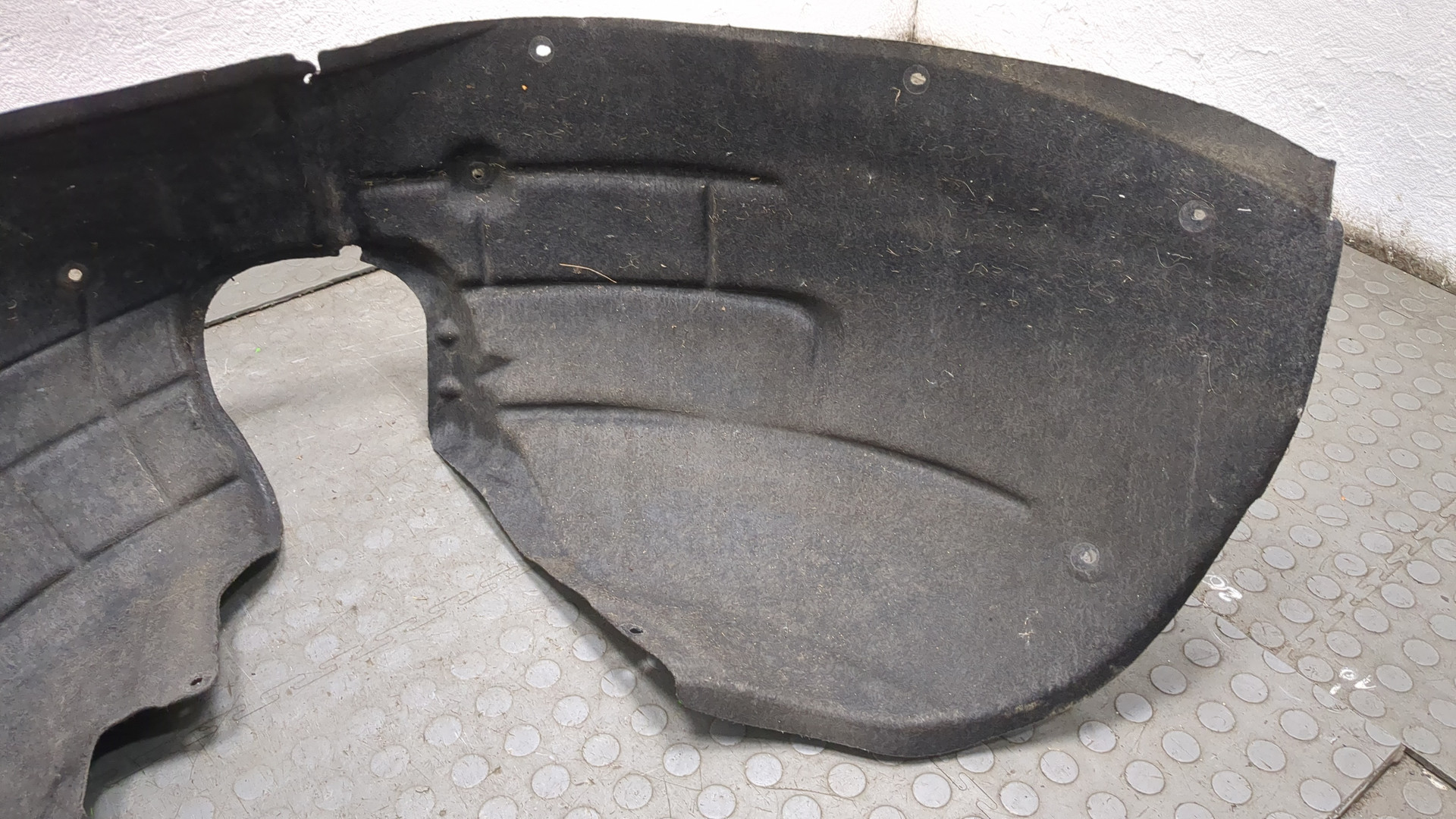 Локер передний левый