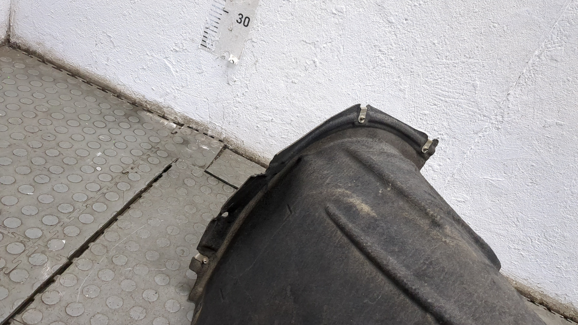 Локер передний левый