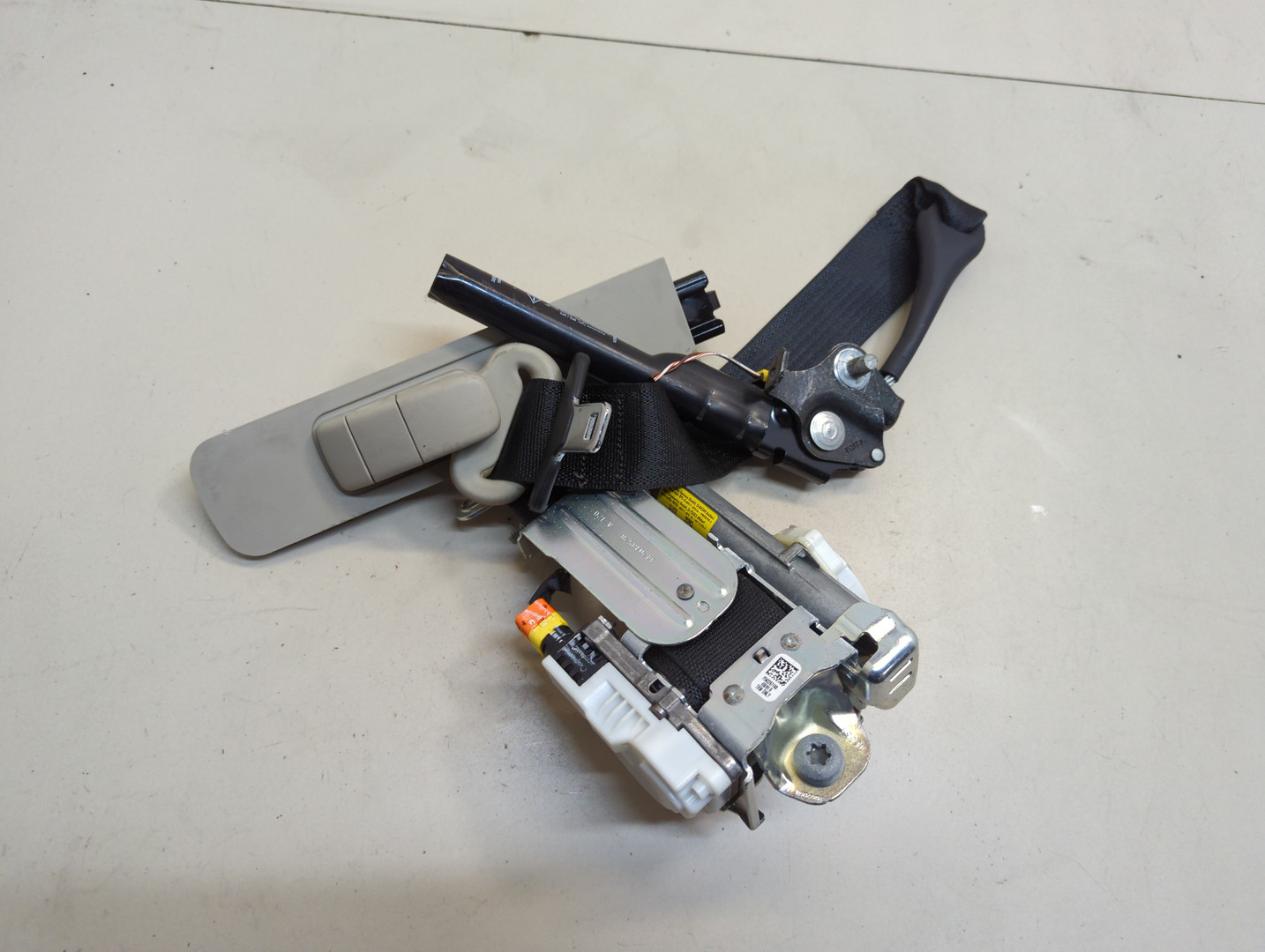 Ремень безопасности