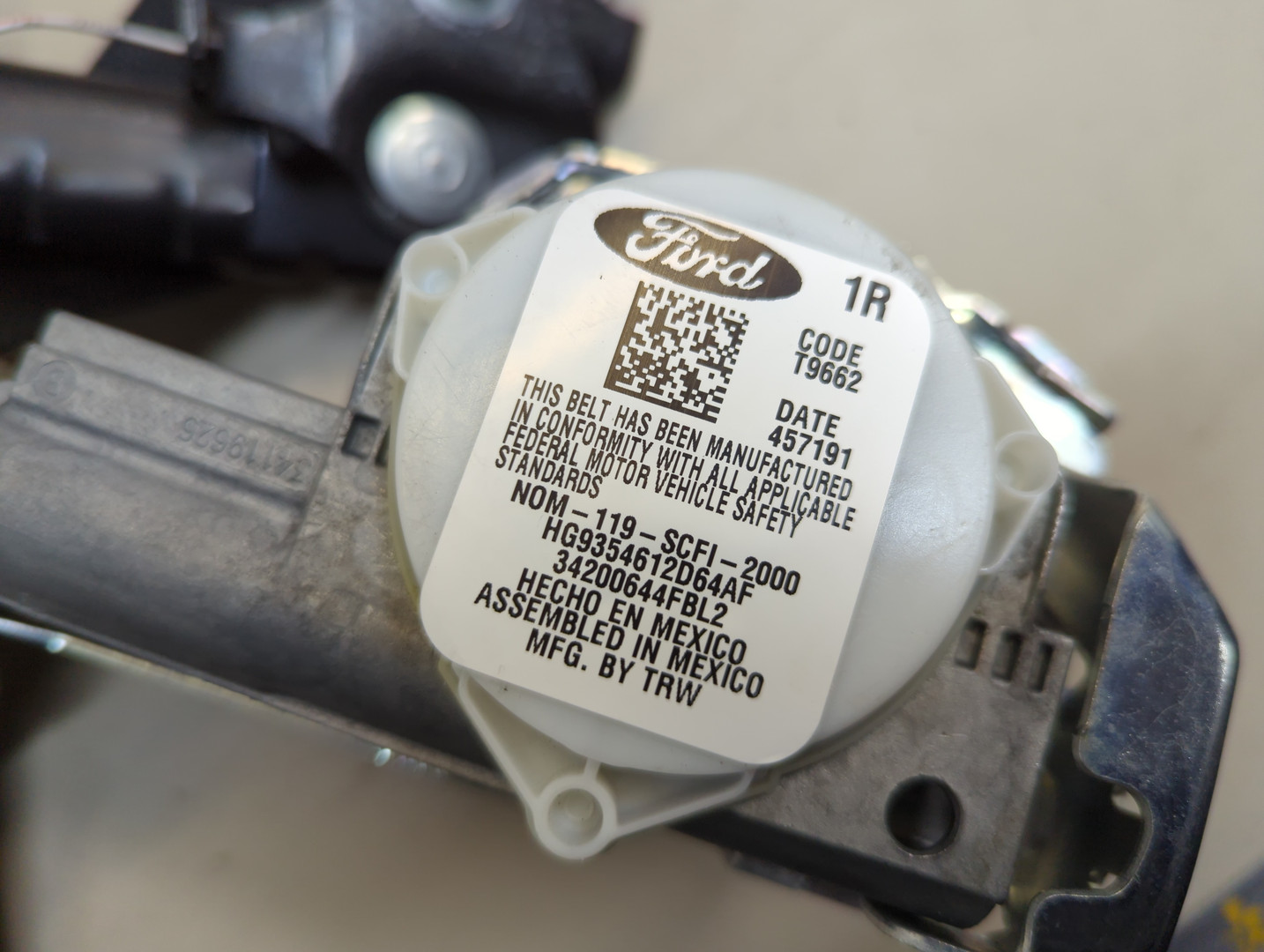 Ремень безопасности