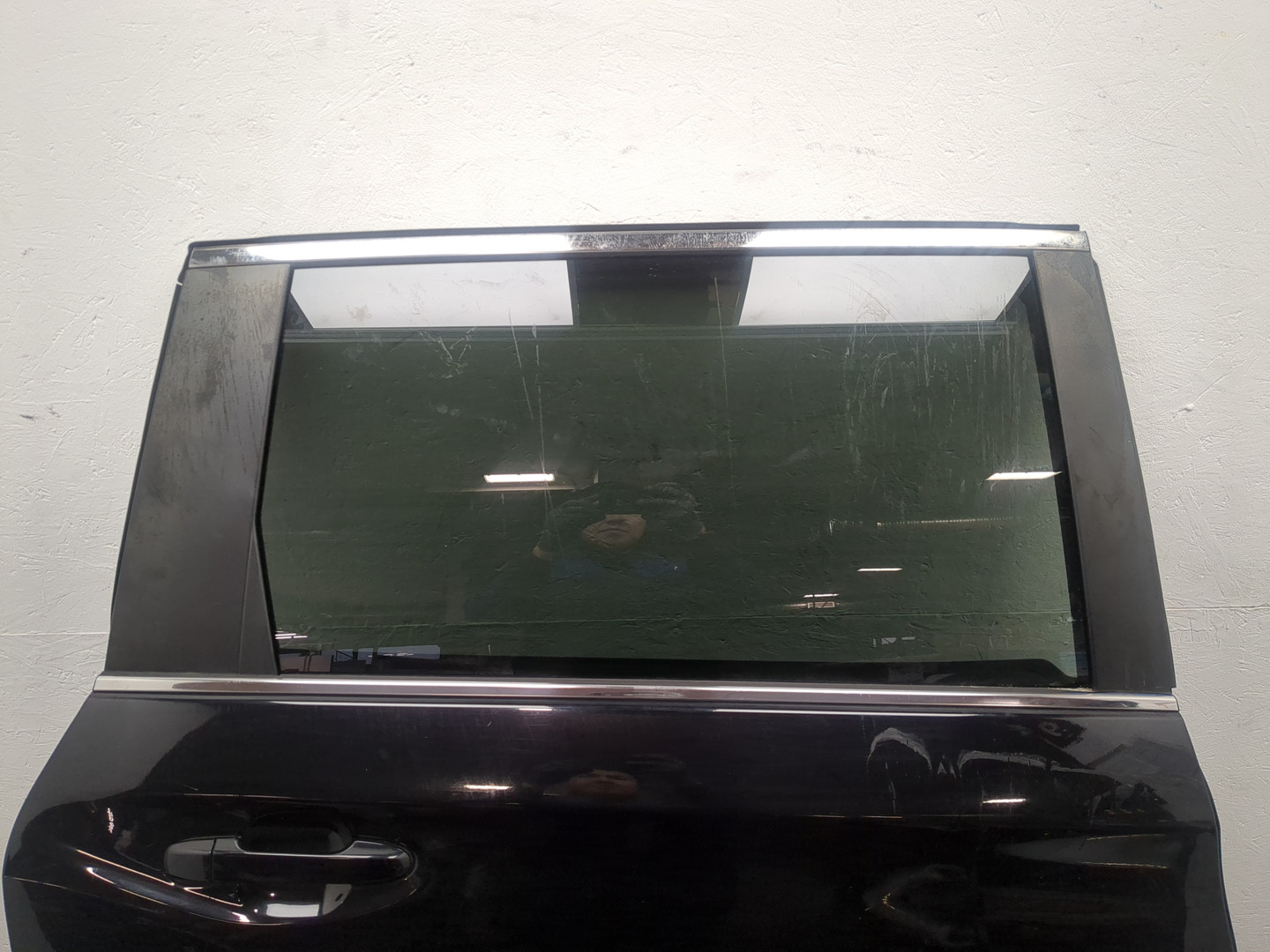 Дверь задняя правая