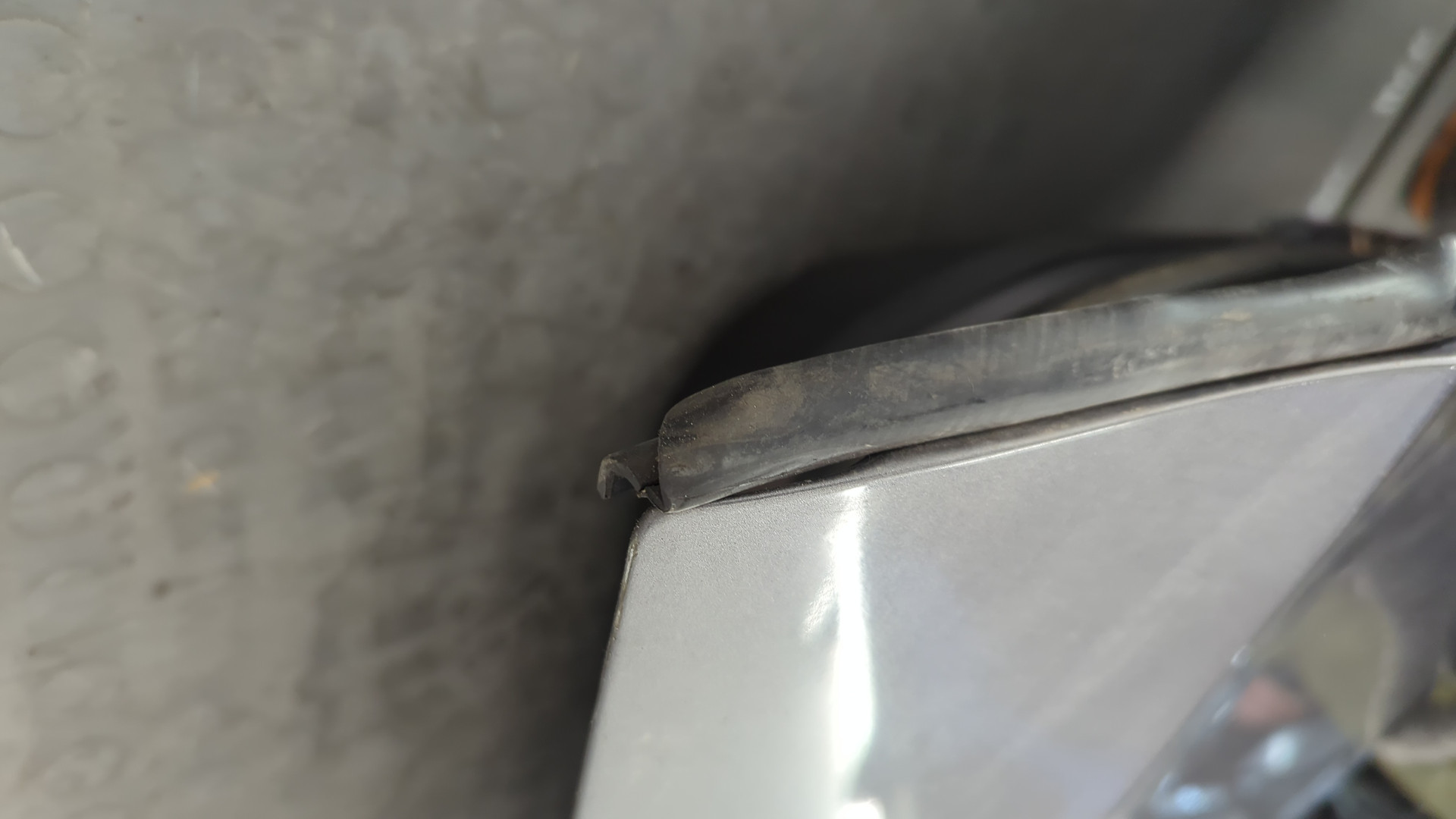 Дверь задняя левая