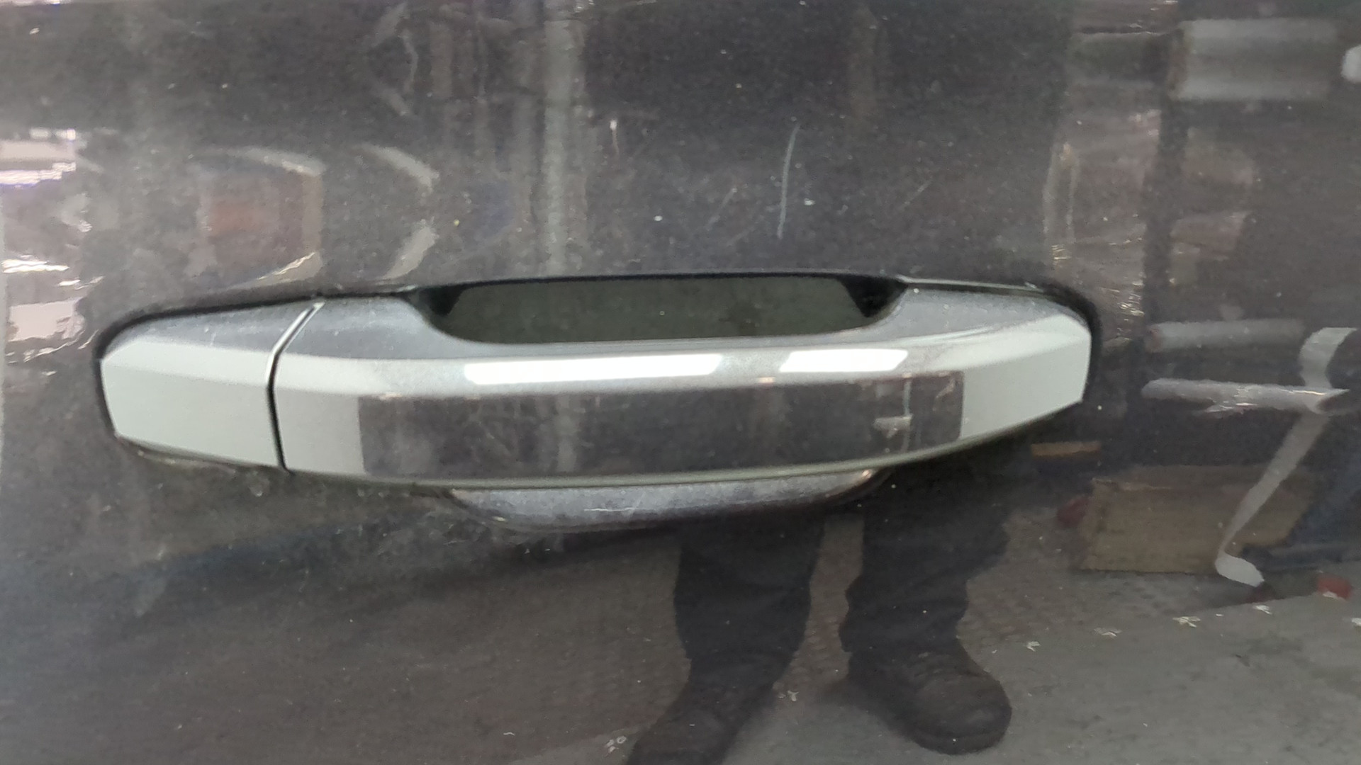 Дверь задняя правая