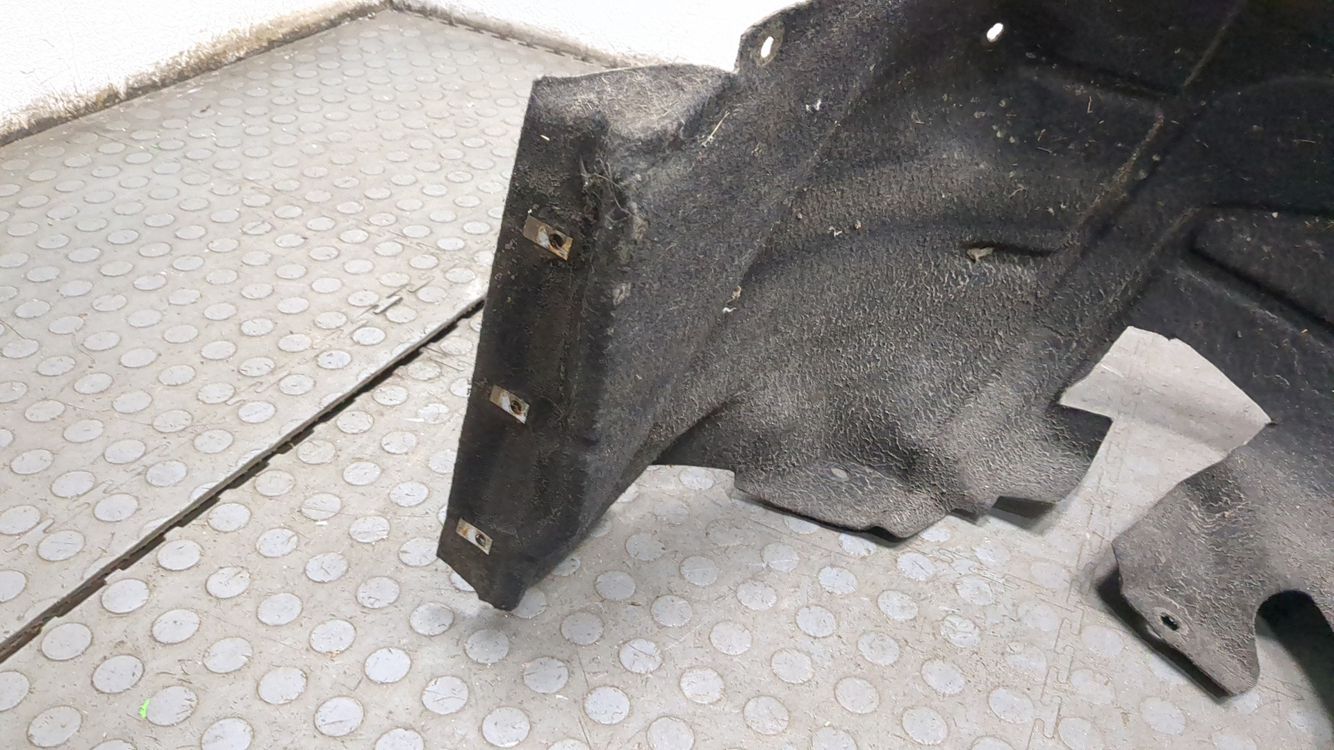 Локер задний левый