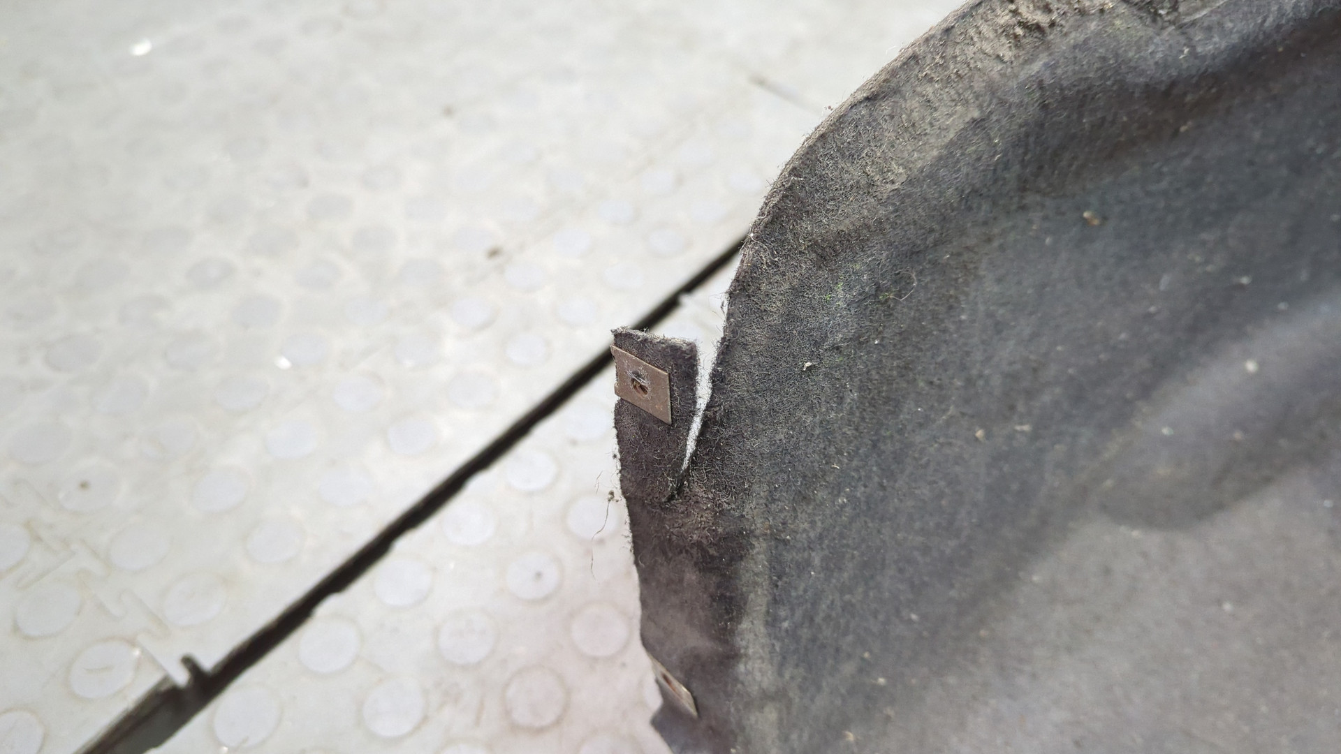 Локер задний левый