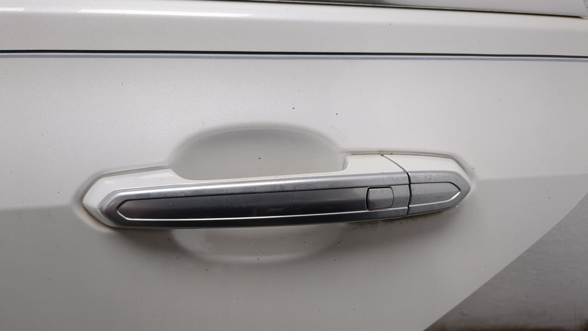 Дверь задняя левая