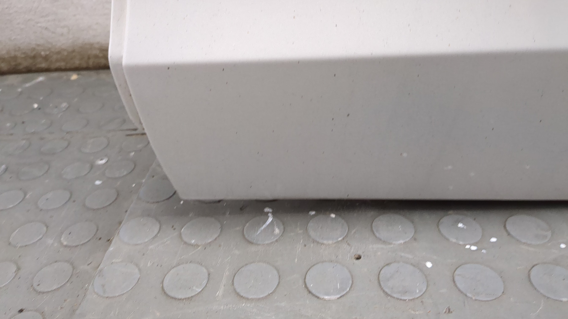 Дверь задняя левая