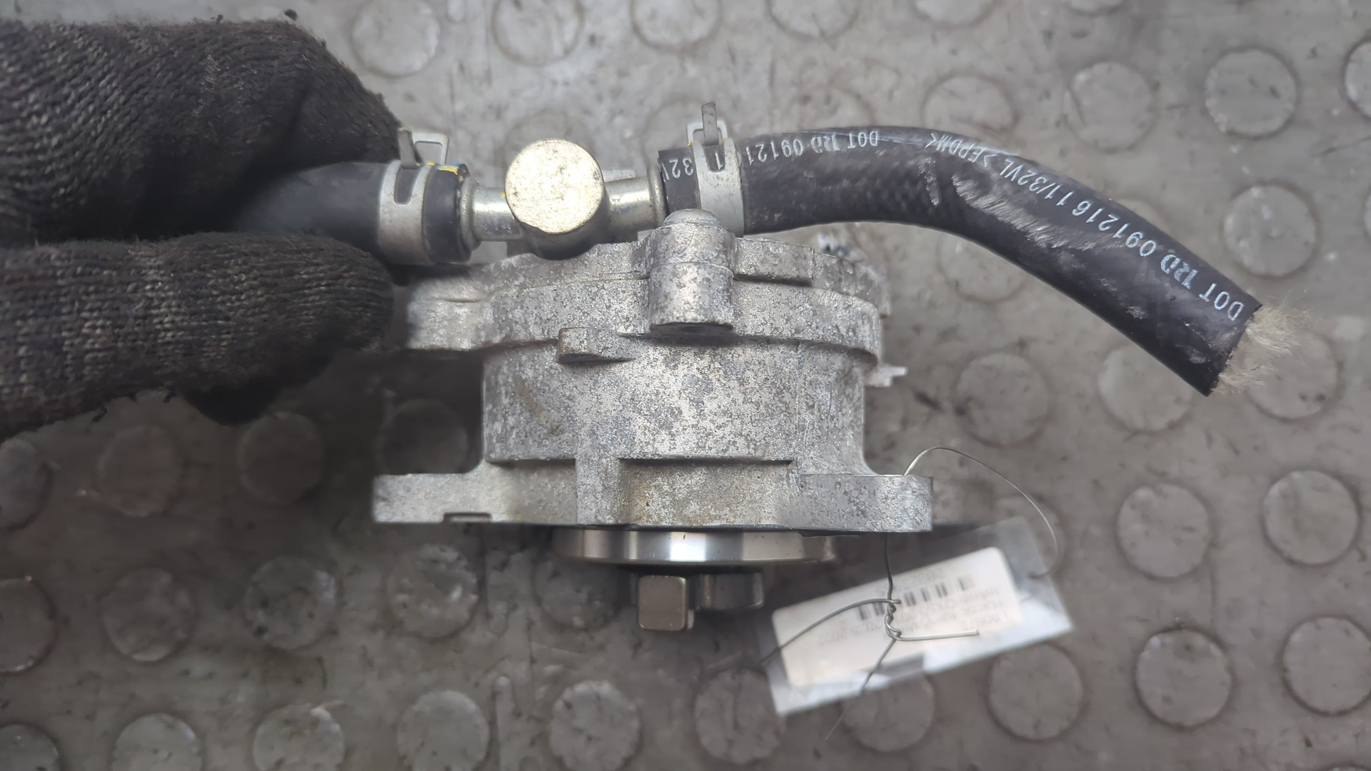 Насос вакуумный