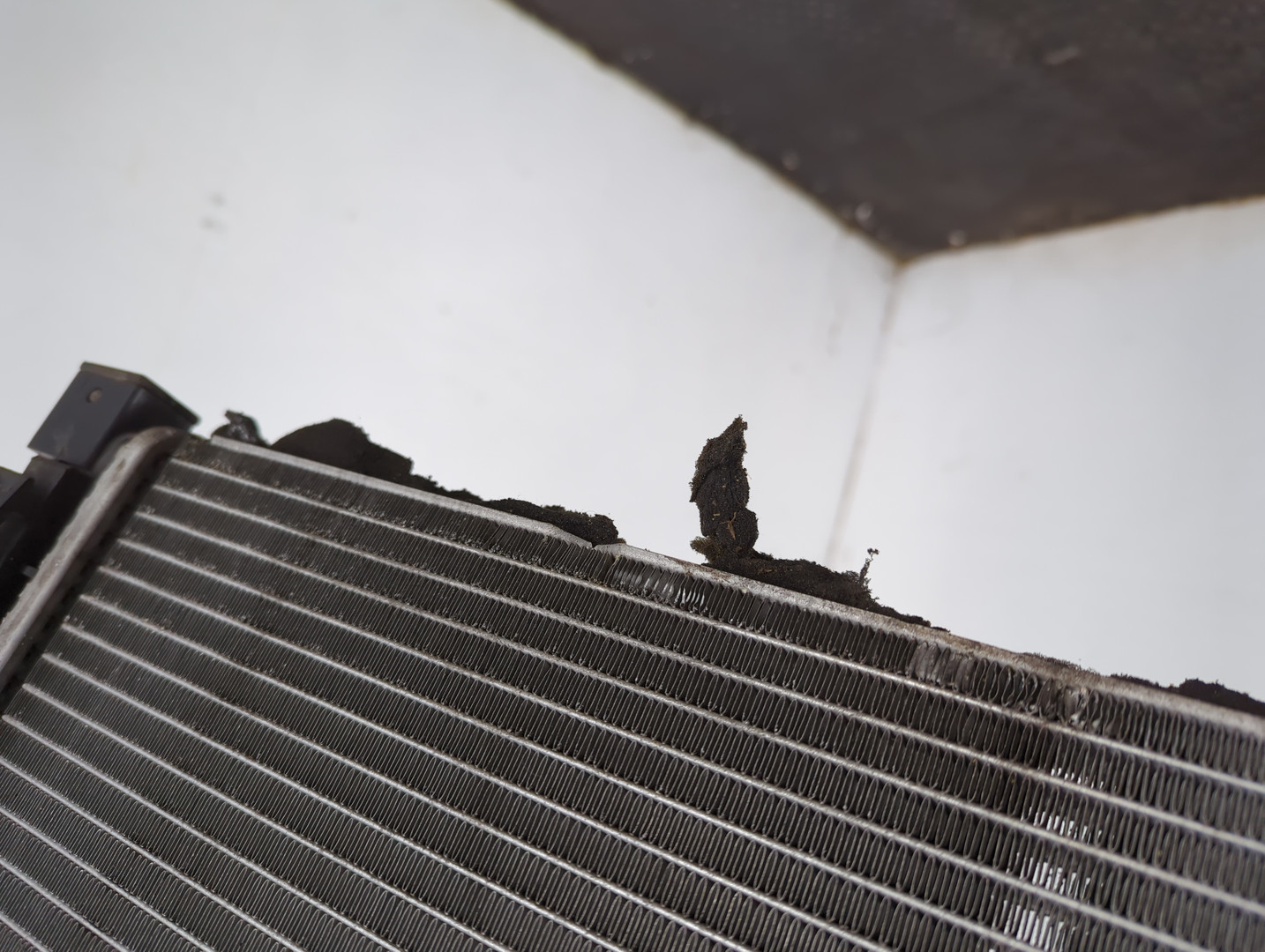 Радиатор охлаждения двигателя основной