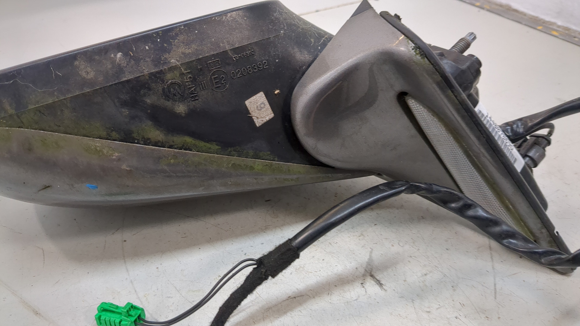 Зеркало левое электрическое