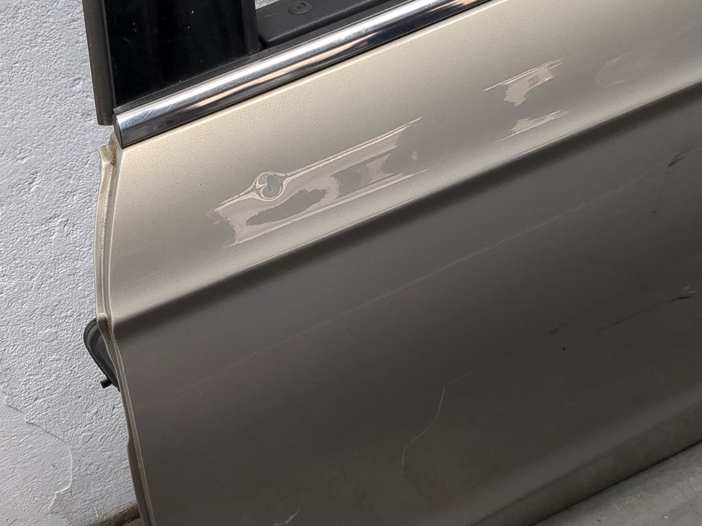 Дверь задняя левая