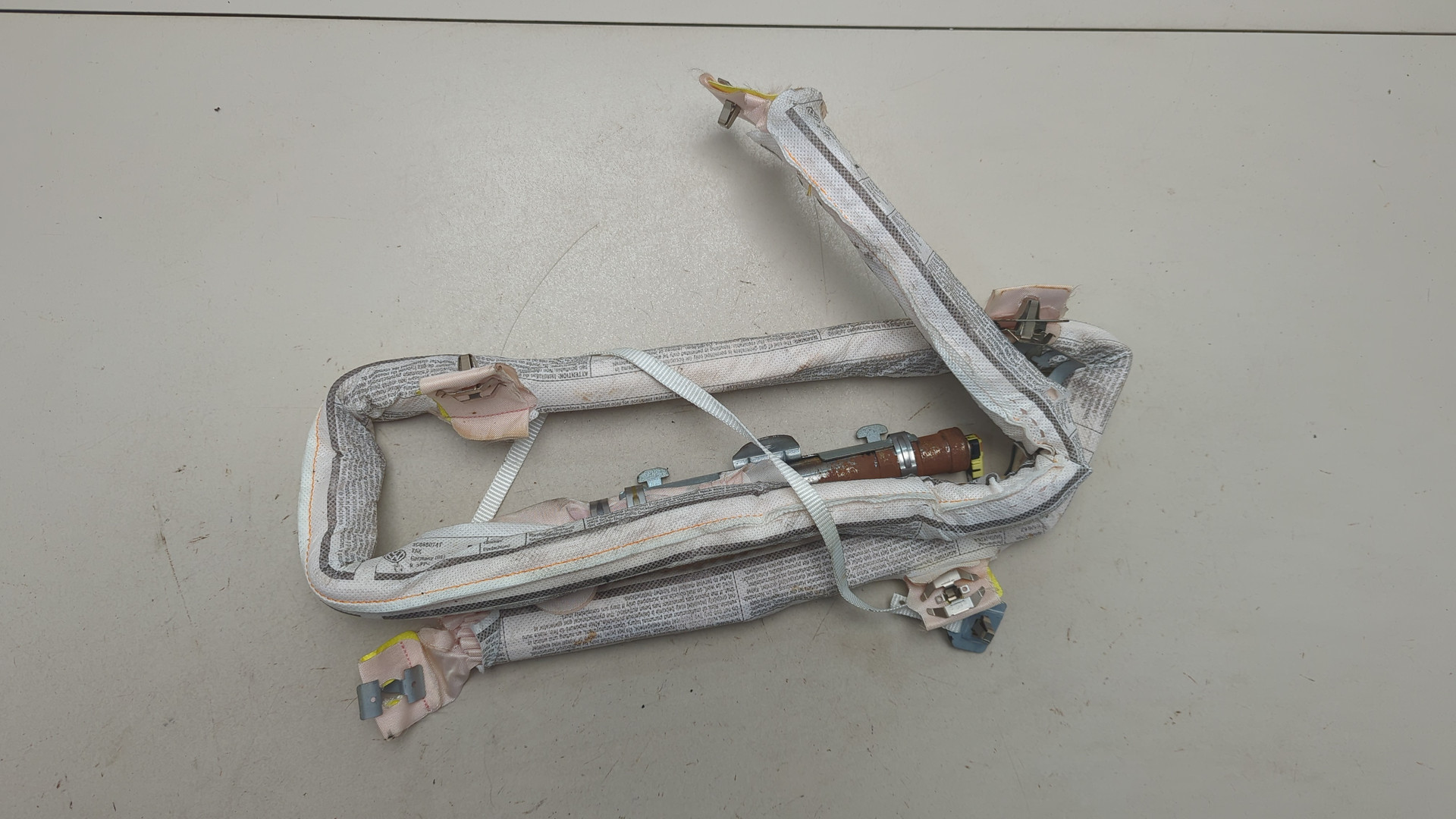 Подушка безопасности боковая (шторка)