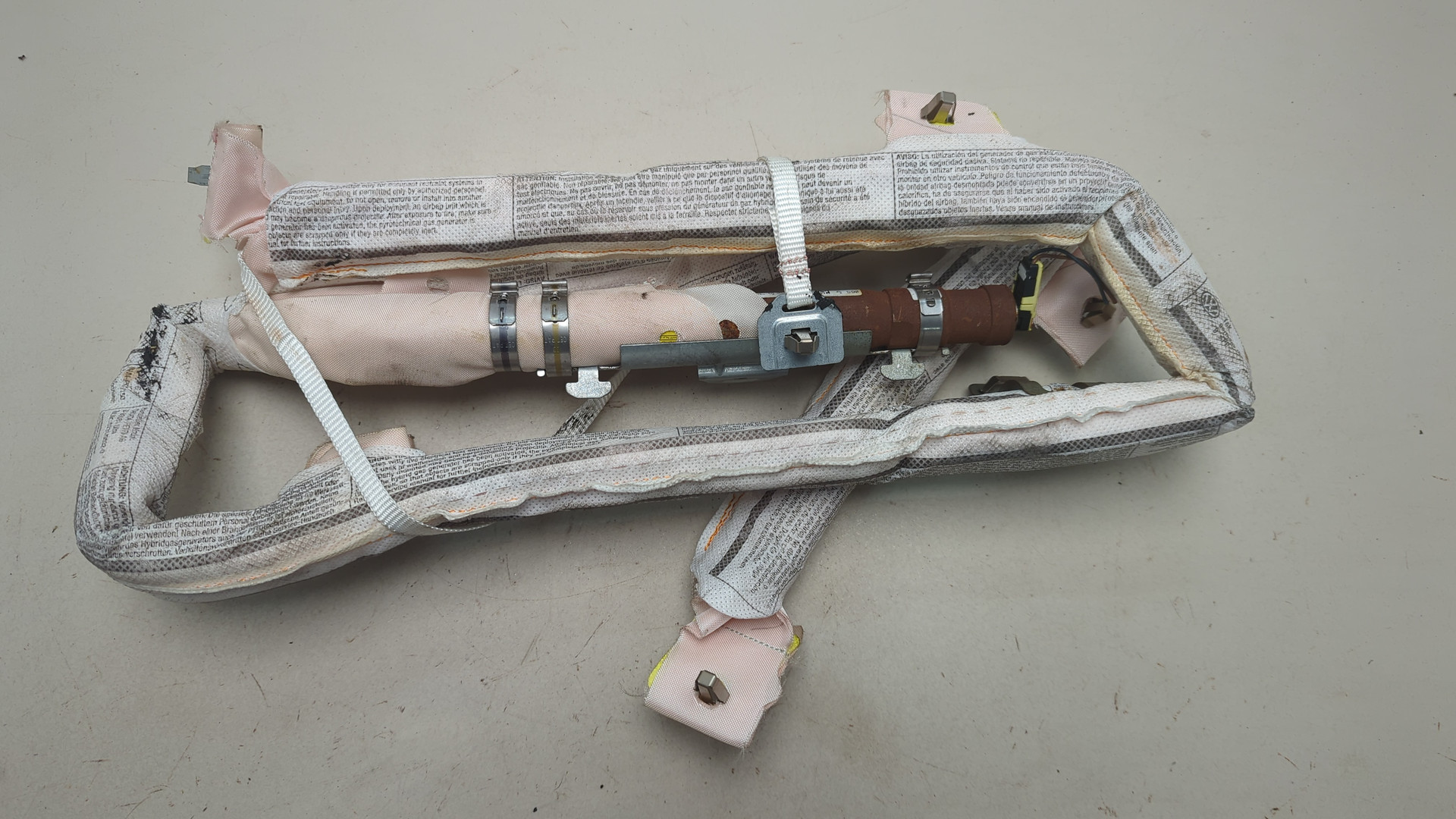 Подушка безопасности боковая (шторка)