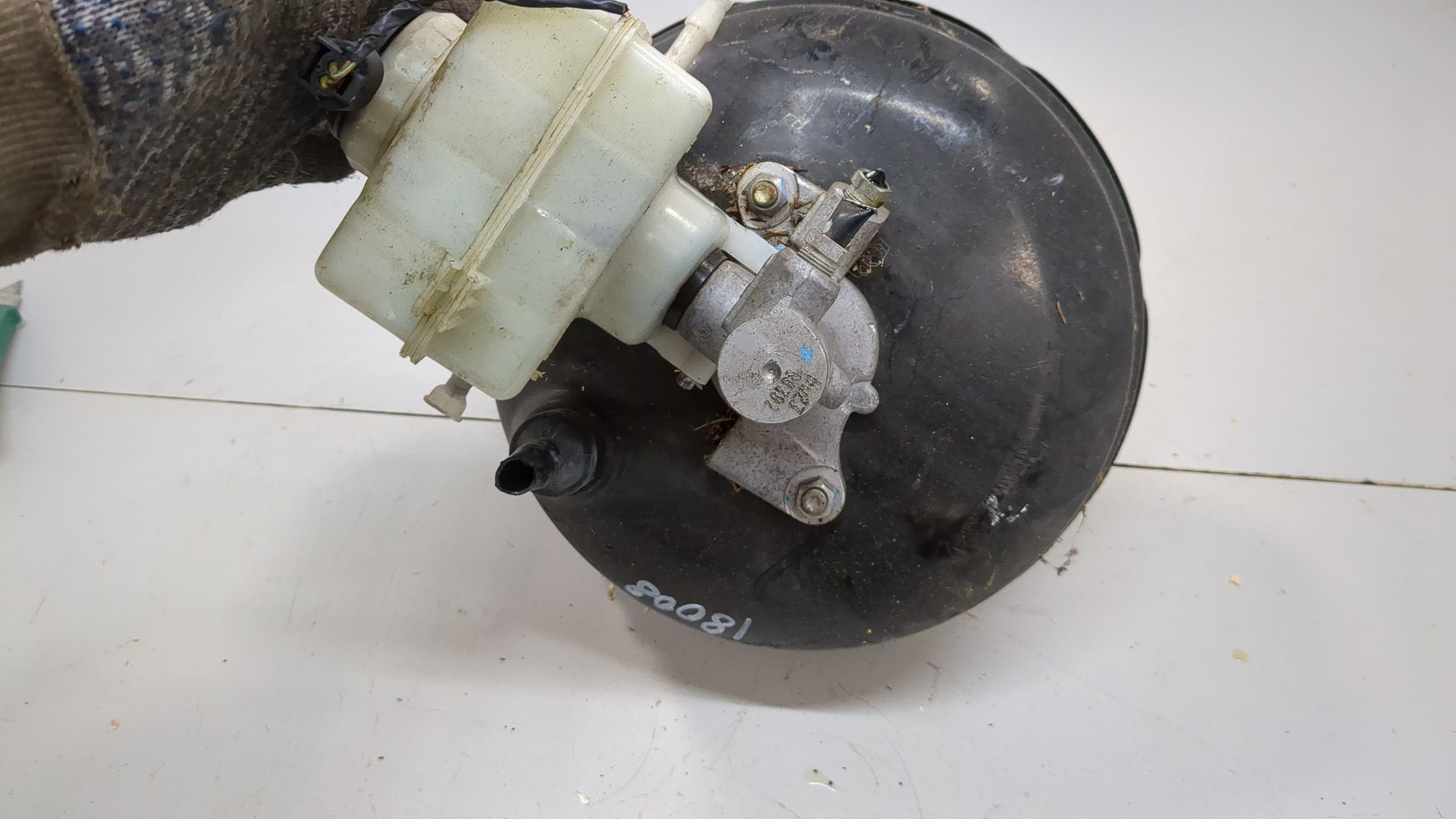 Цилиндр тормозной главный