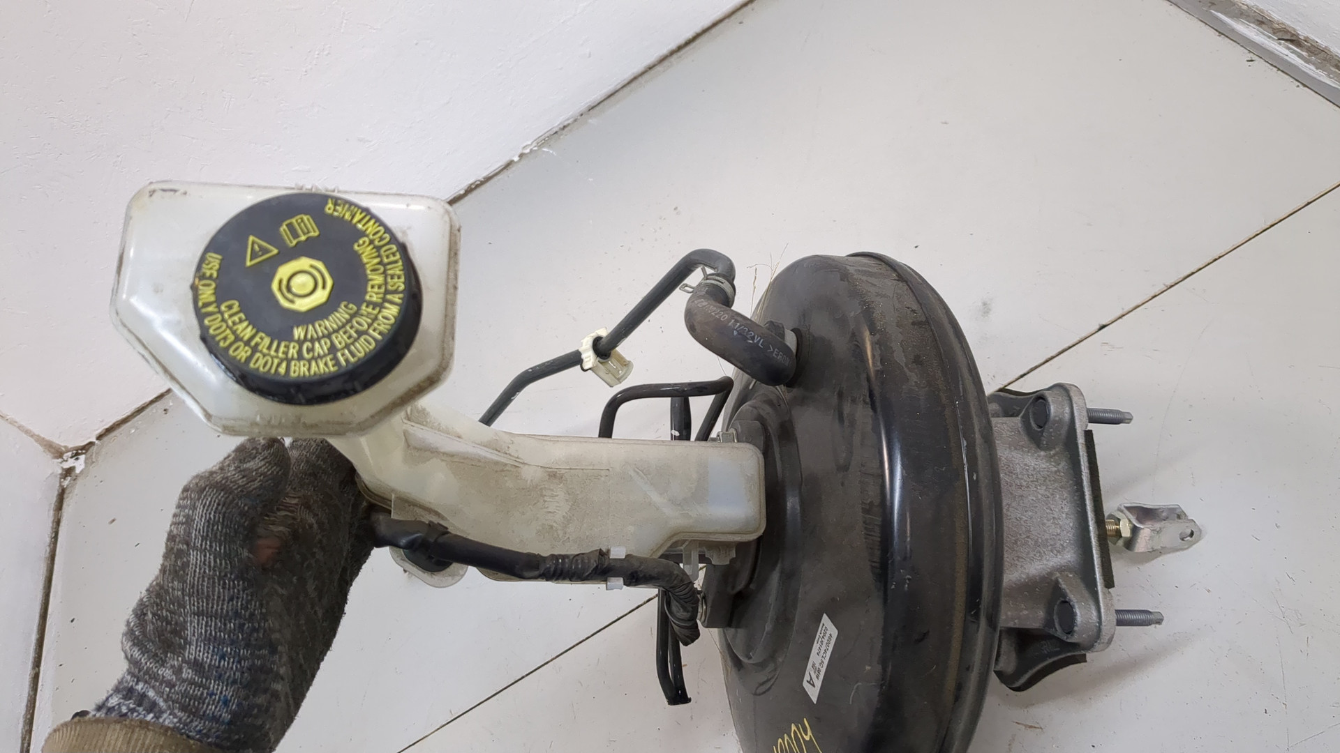 Цилиндр тормозной главный