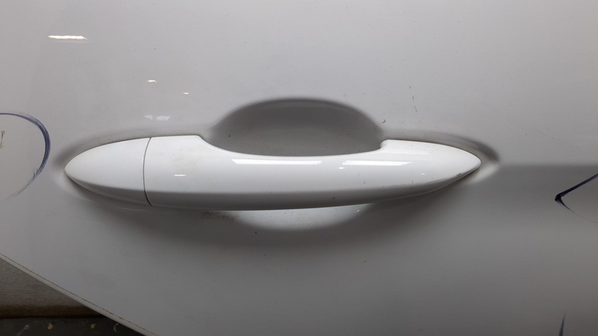 Дверь задняя правая