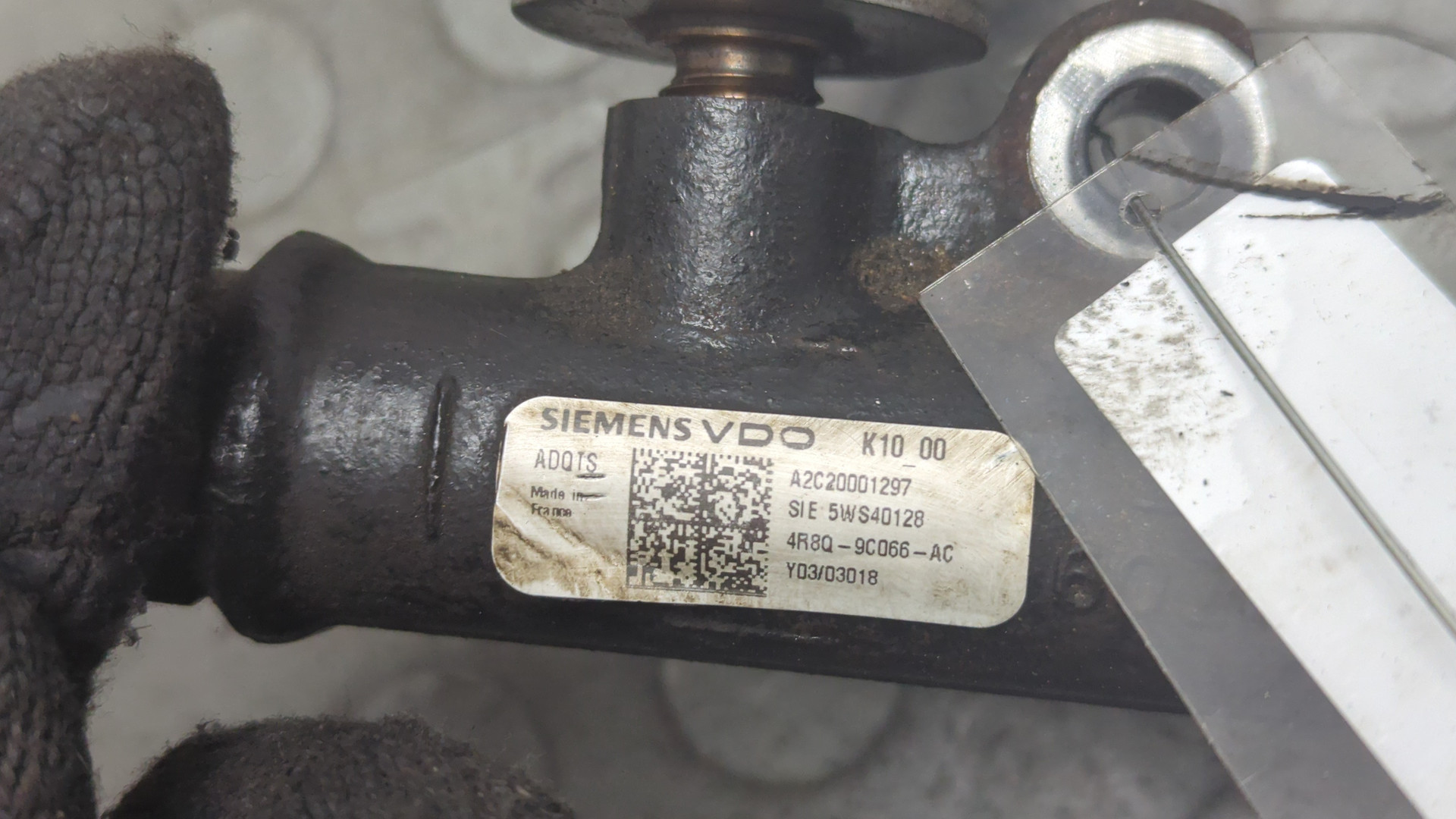 Рейка топливная (рампа)