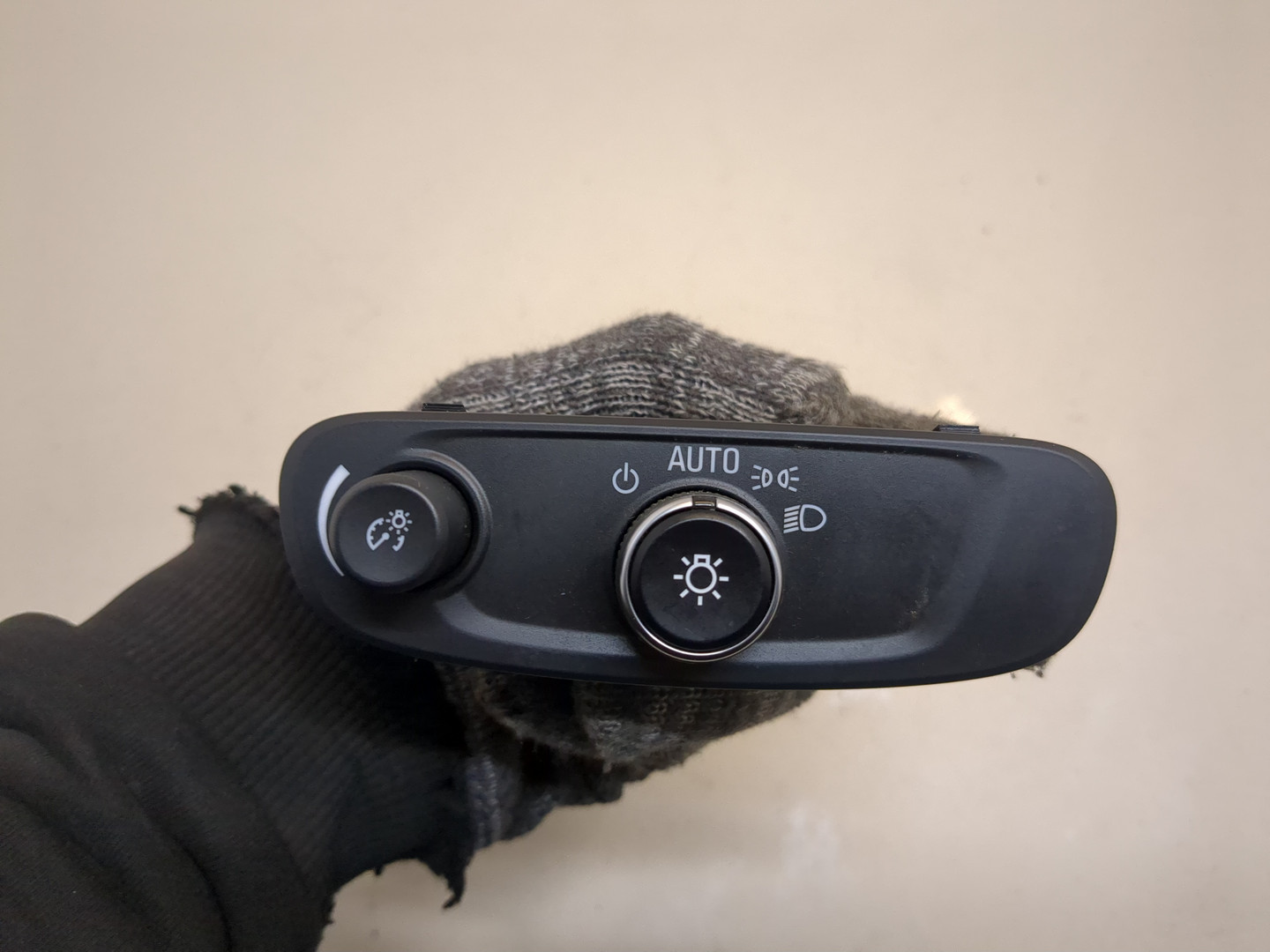 Переключатель света фар