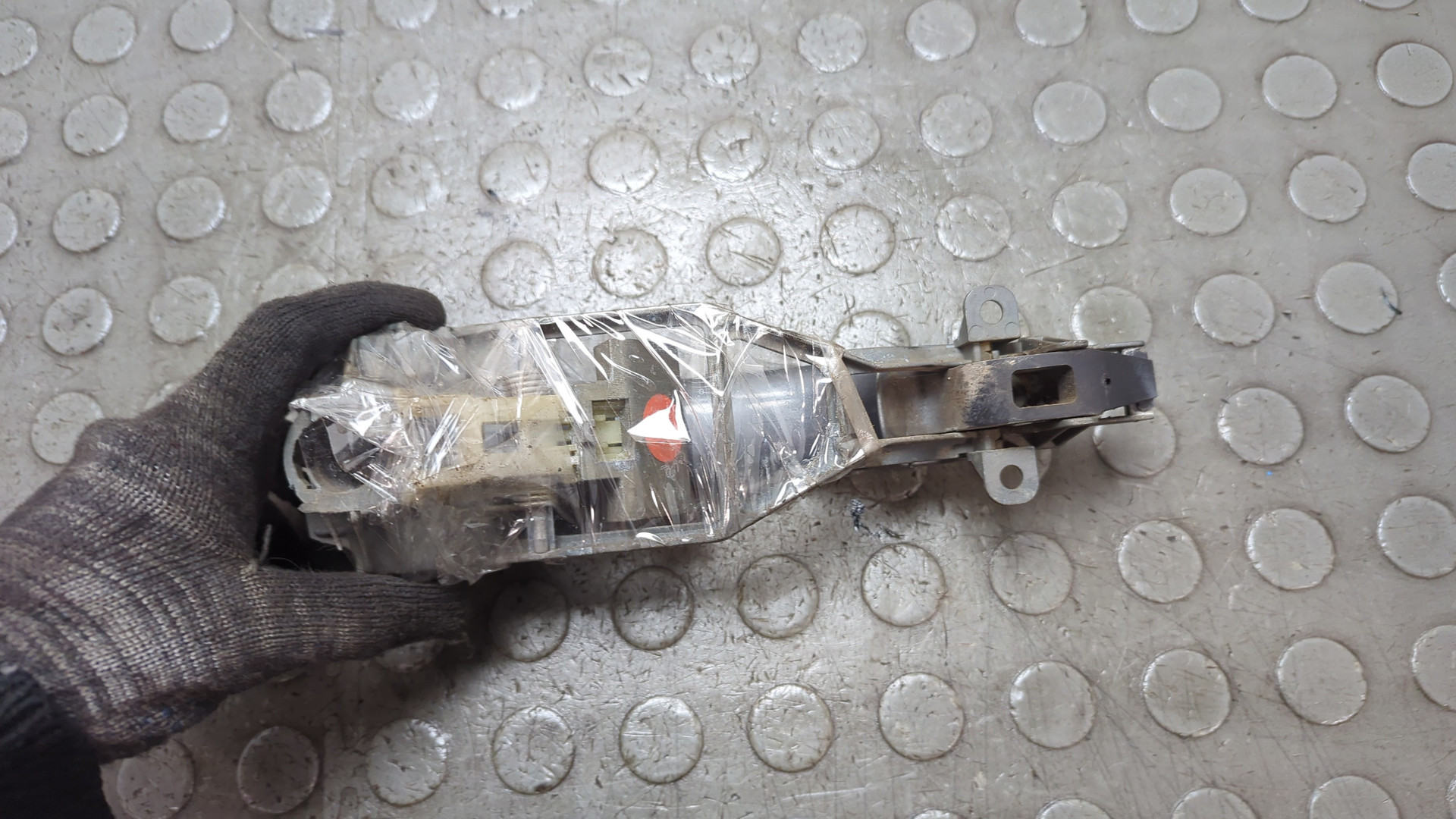 Ручка двери наружная