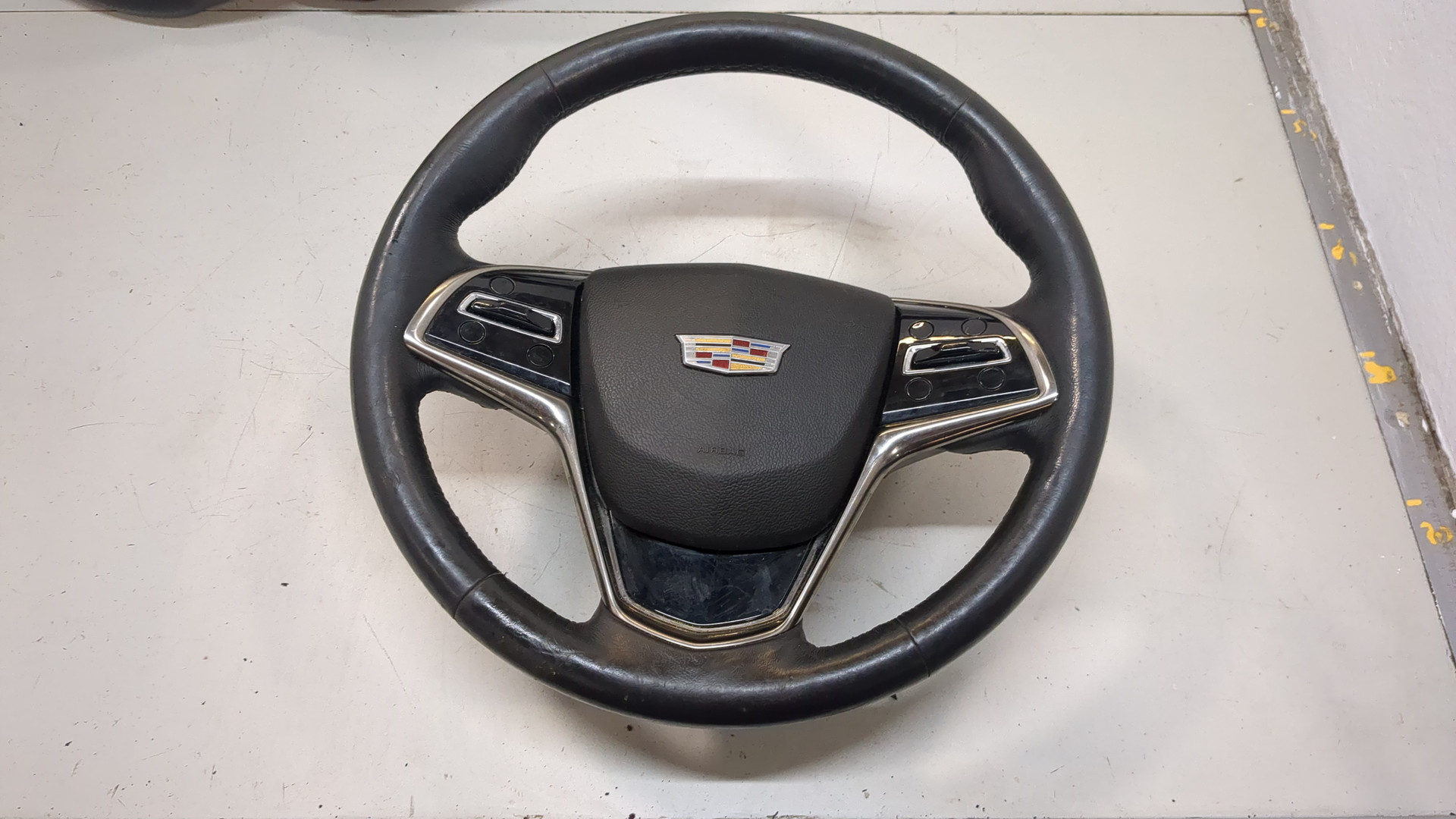 Рулевое колесо (руль)