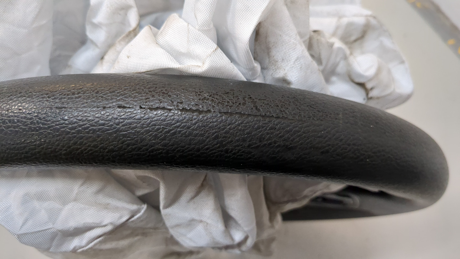 Рулевое колесо (руль)