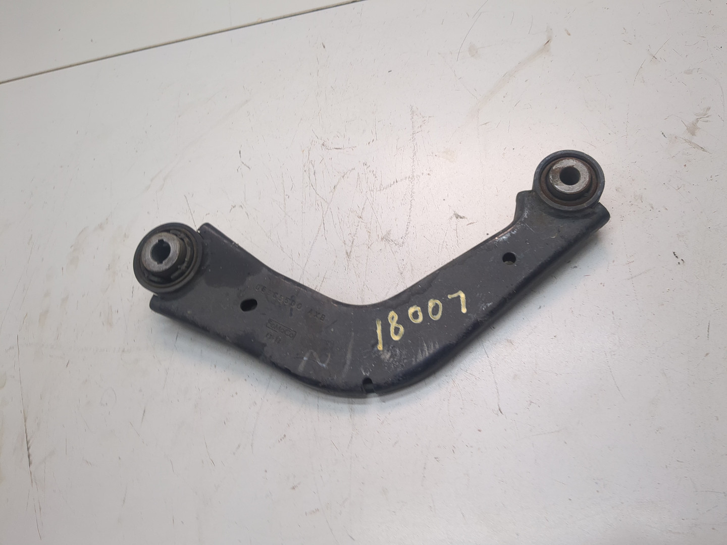 Рычаг задний