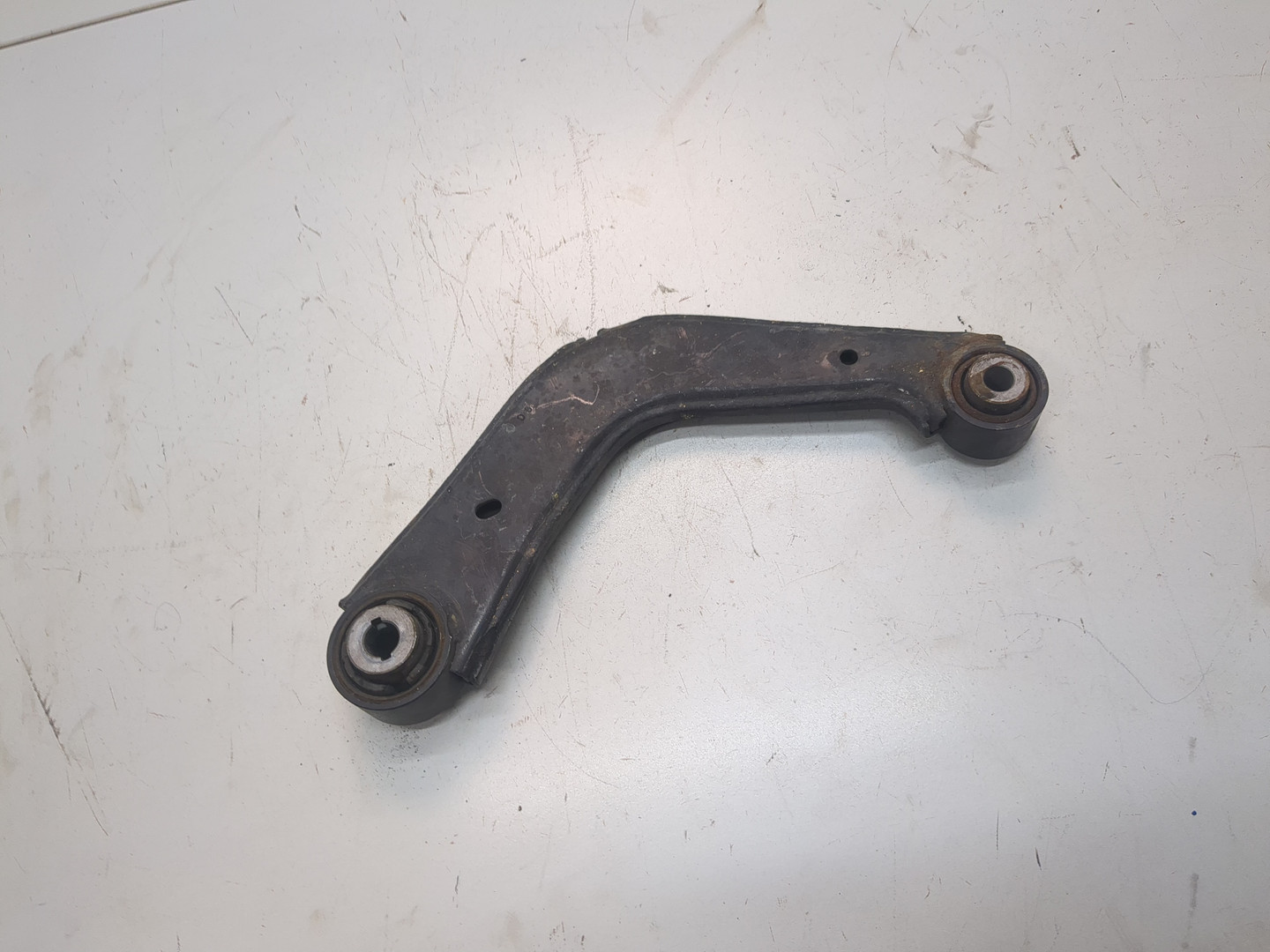 Рычаг задний