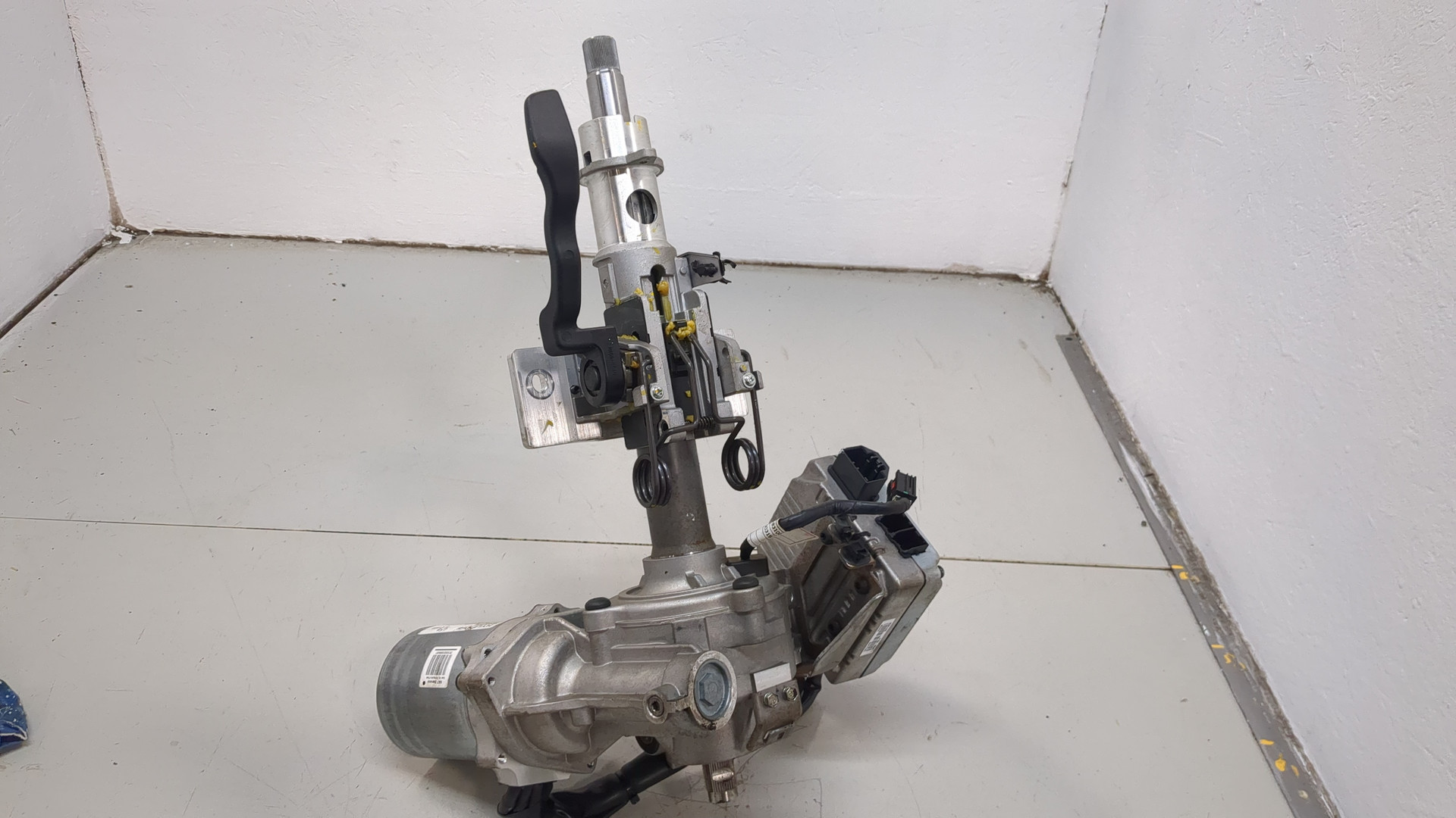 Серводвигатель рулевой рейки