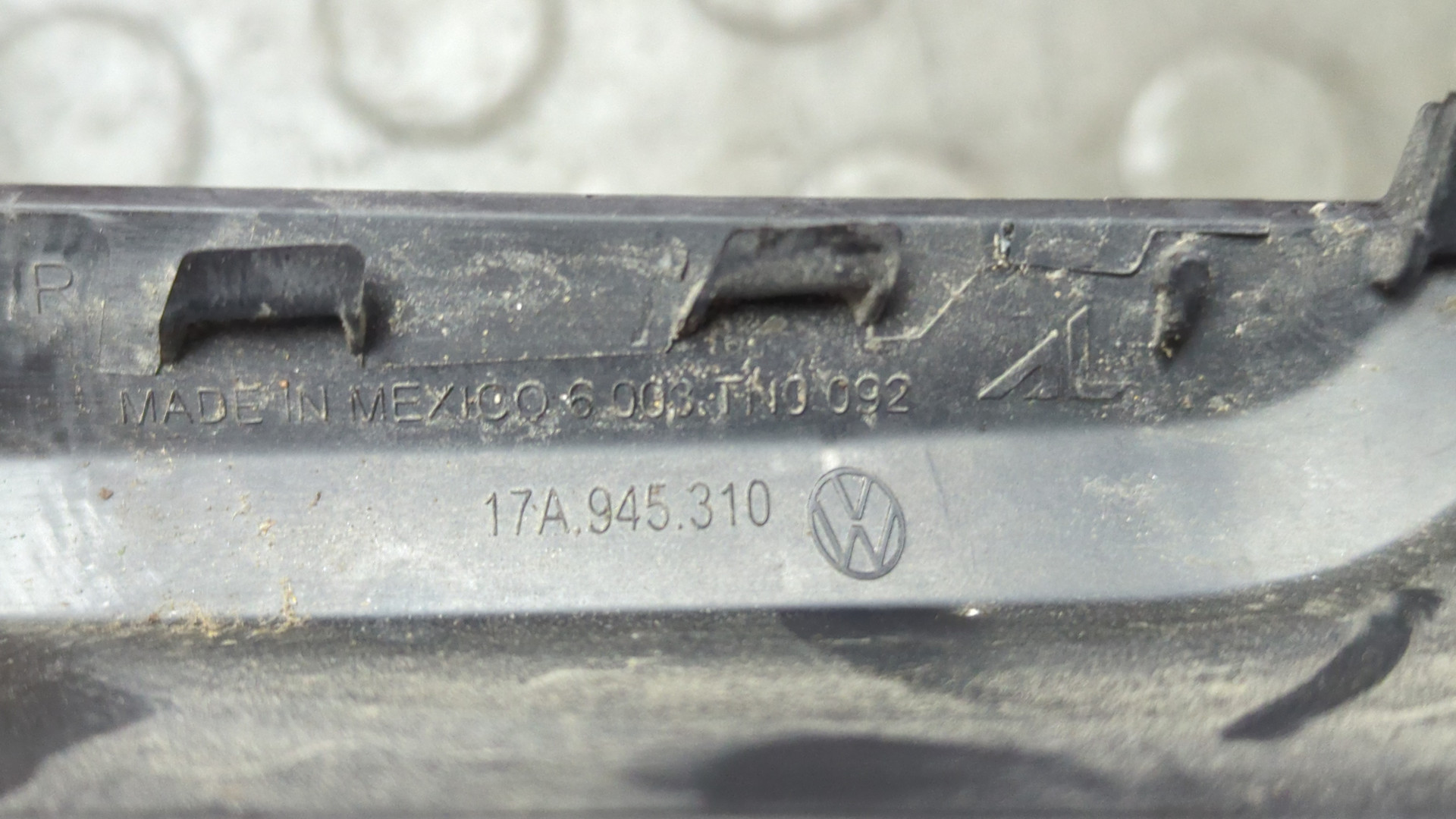 Фонарь задний внутренний правый