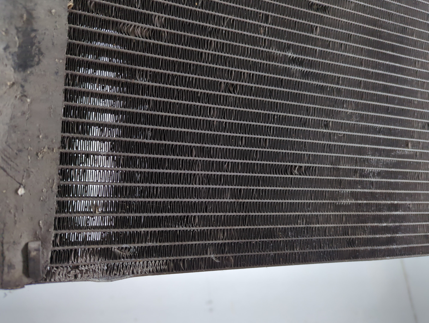 Радиатор кондиционера / конденсер